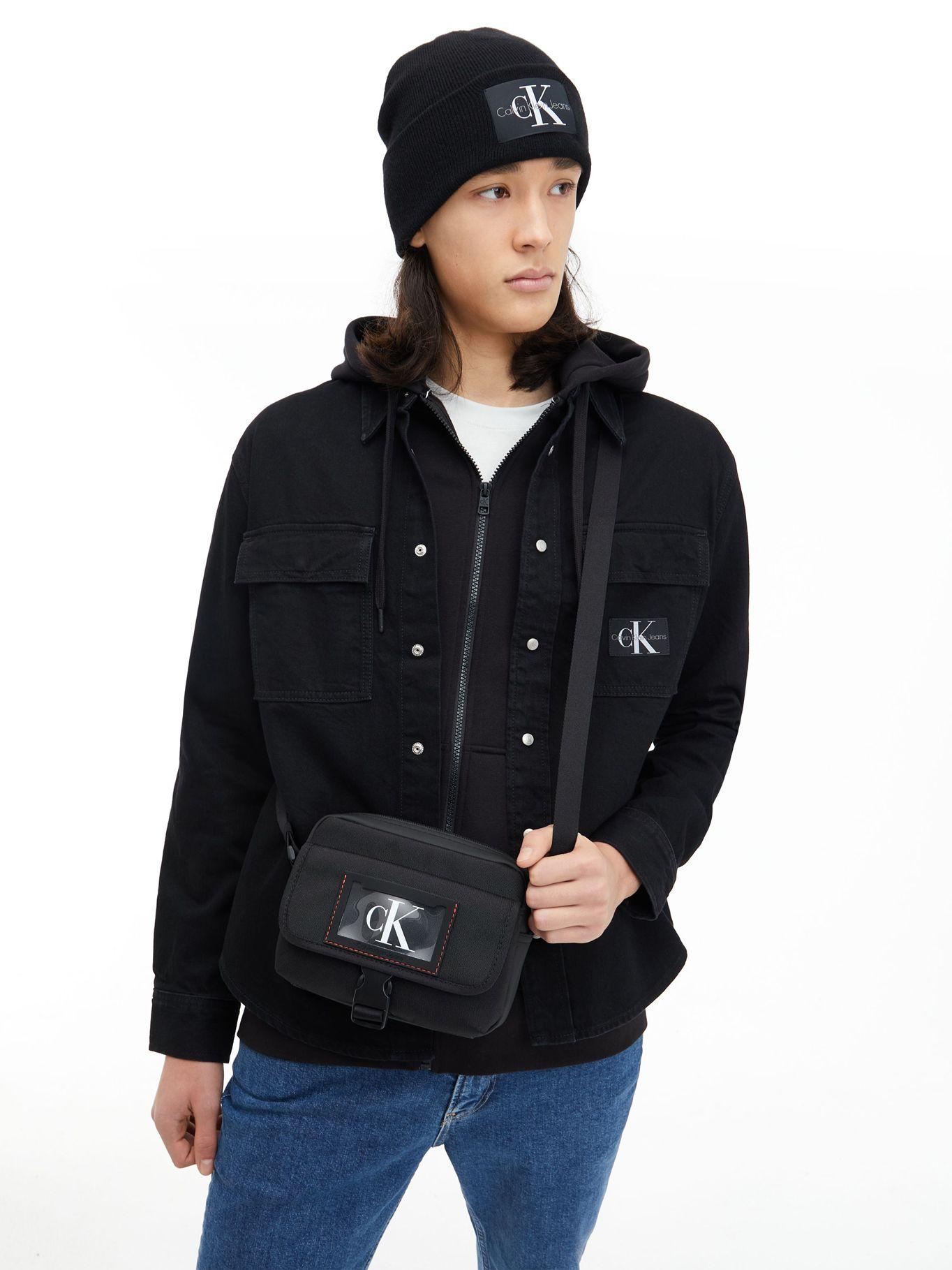 Cartera Cargo Camera Negro Calvin Klein-3