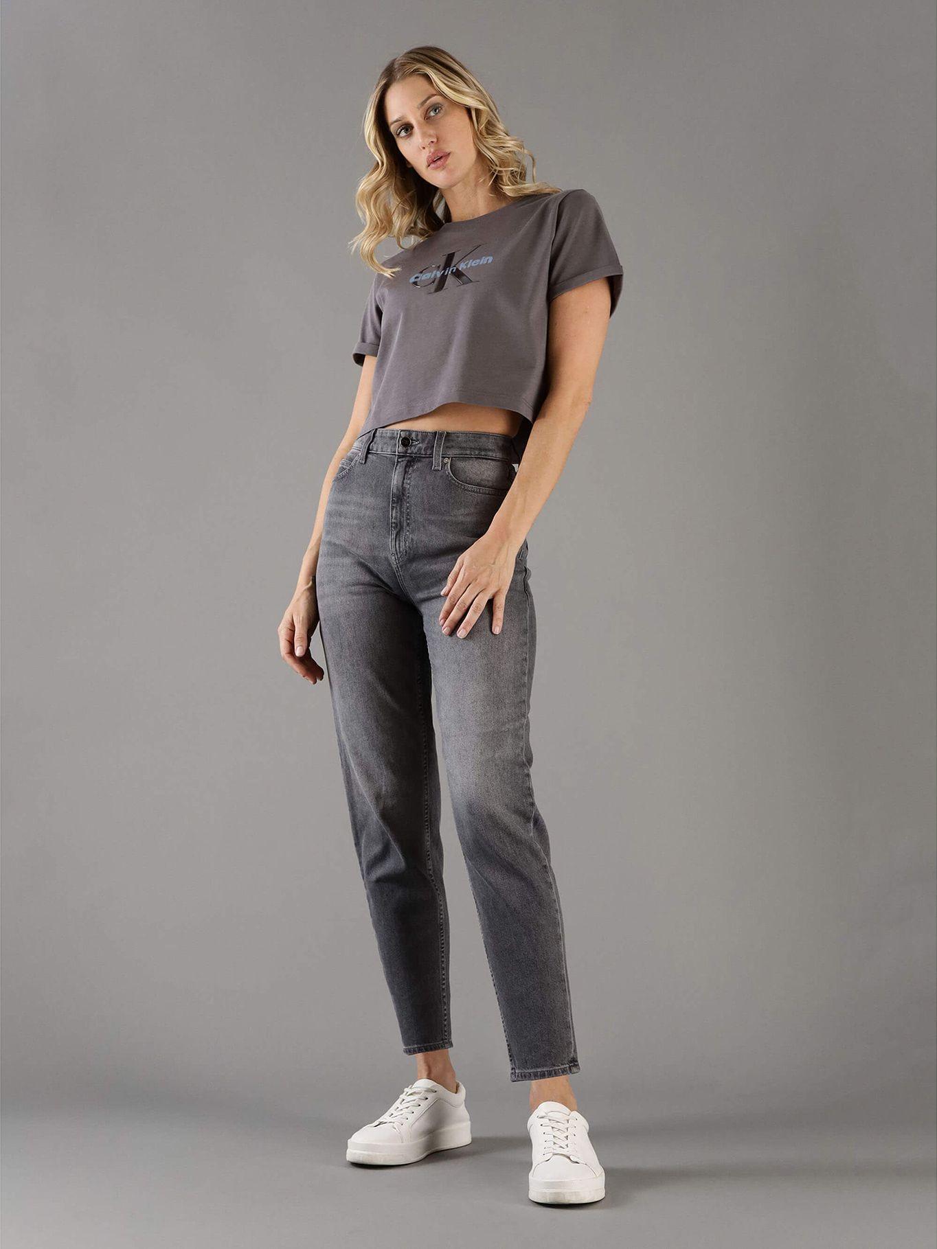 Polera Cropped con Logo Brillante Gris Calvin Klein-1