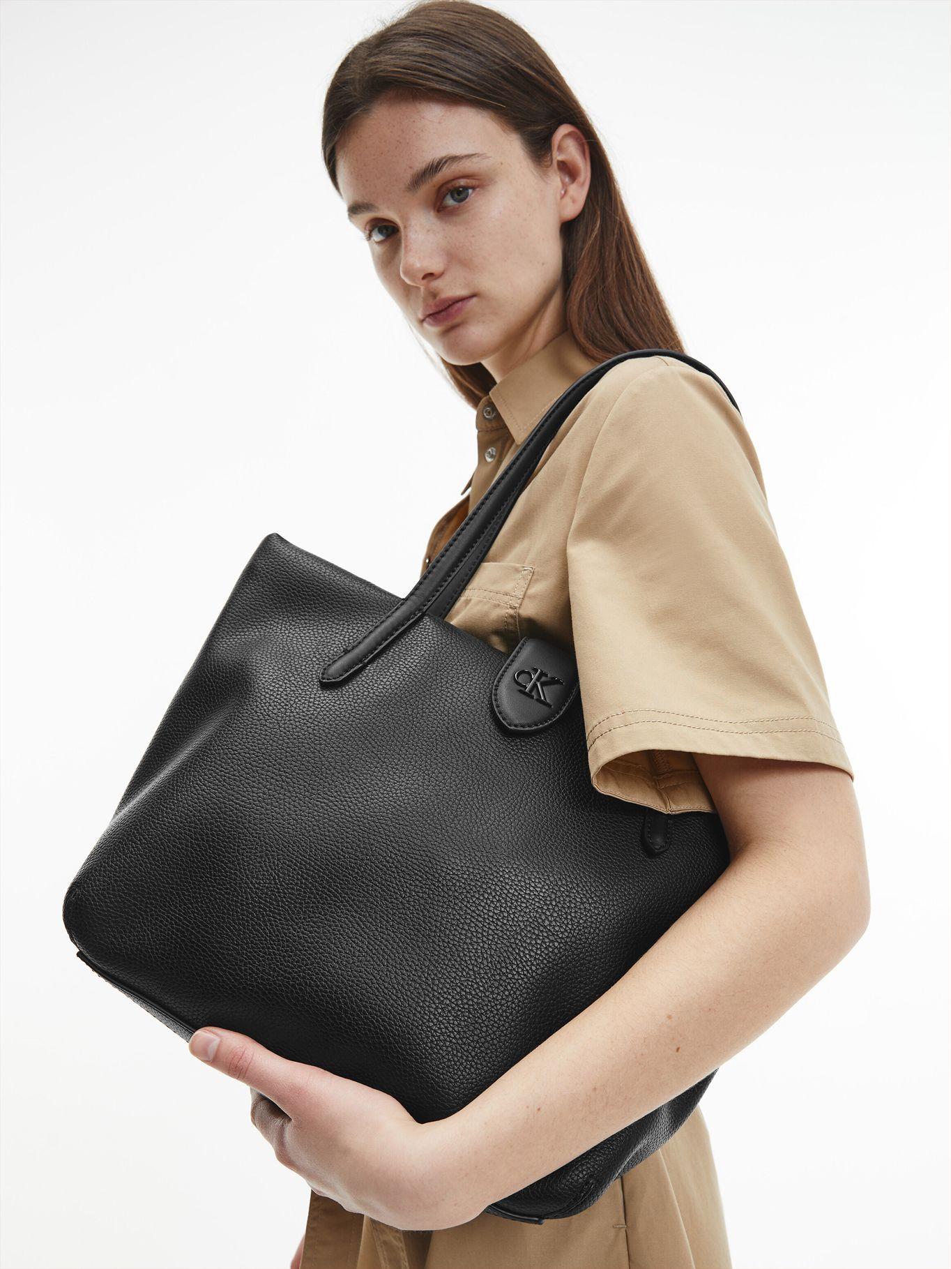 Cartera Shopper CKJ Mono Negro Calvin Klein Mujer-3
