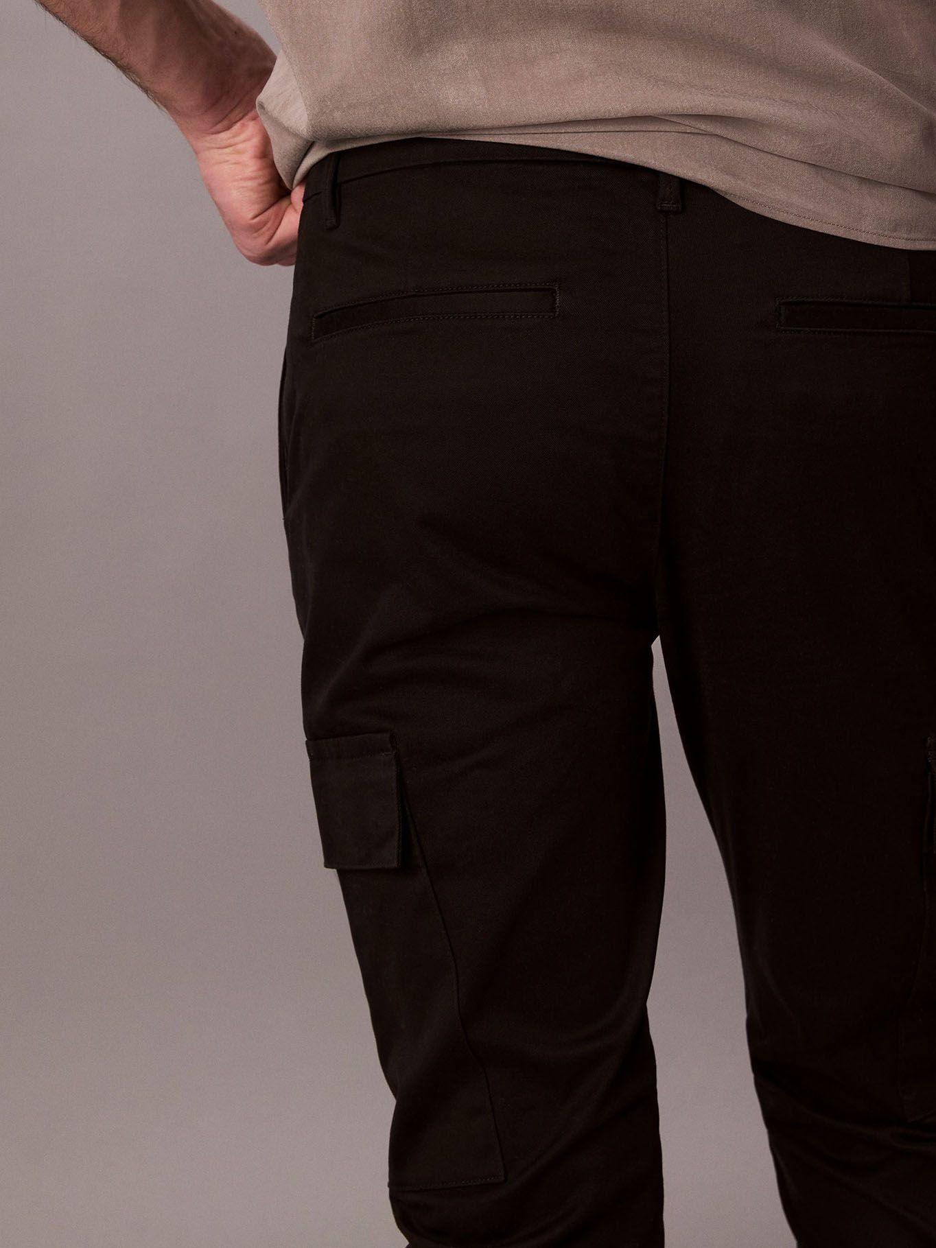 Pantalón Cargo Slim de Algodón Negro Calvin Klein-4