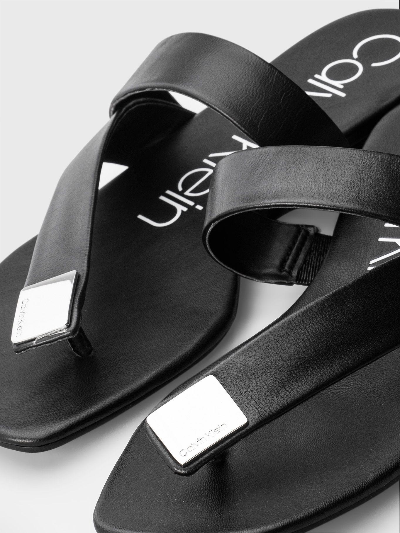 Sandalia Saurin Nappa Negro Calvin Klein-4