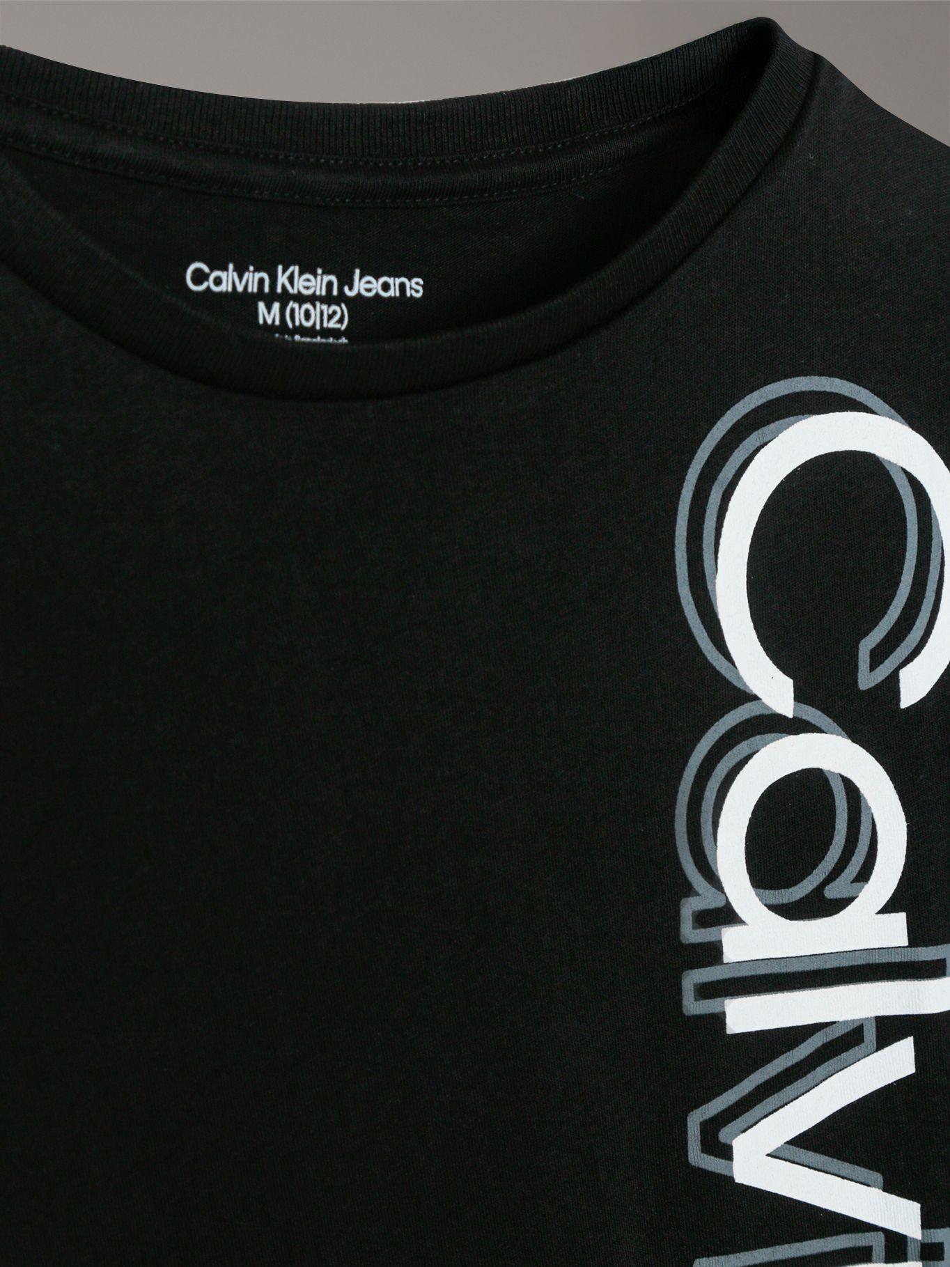 Polera Niño Vertically Negro Calvin Klein-3