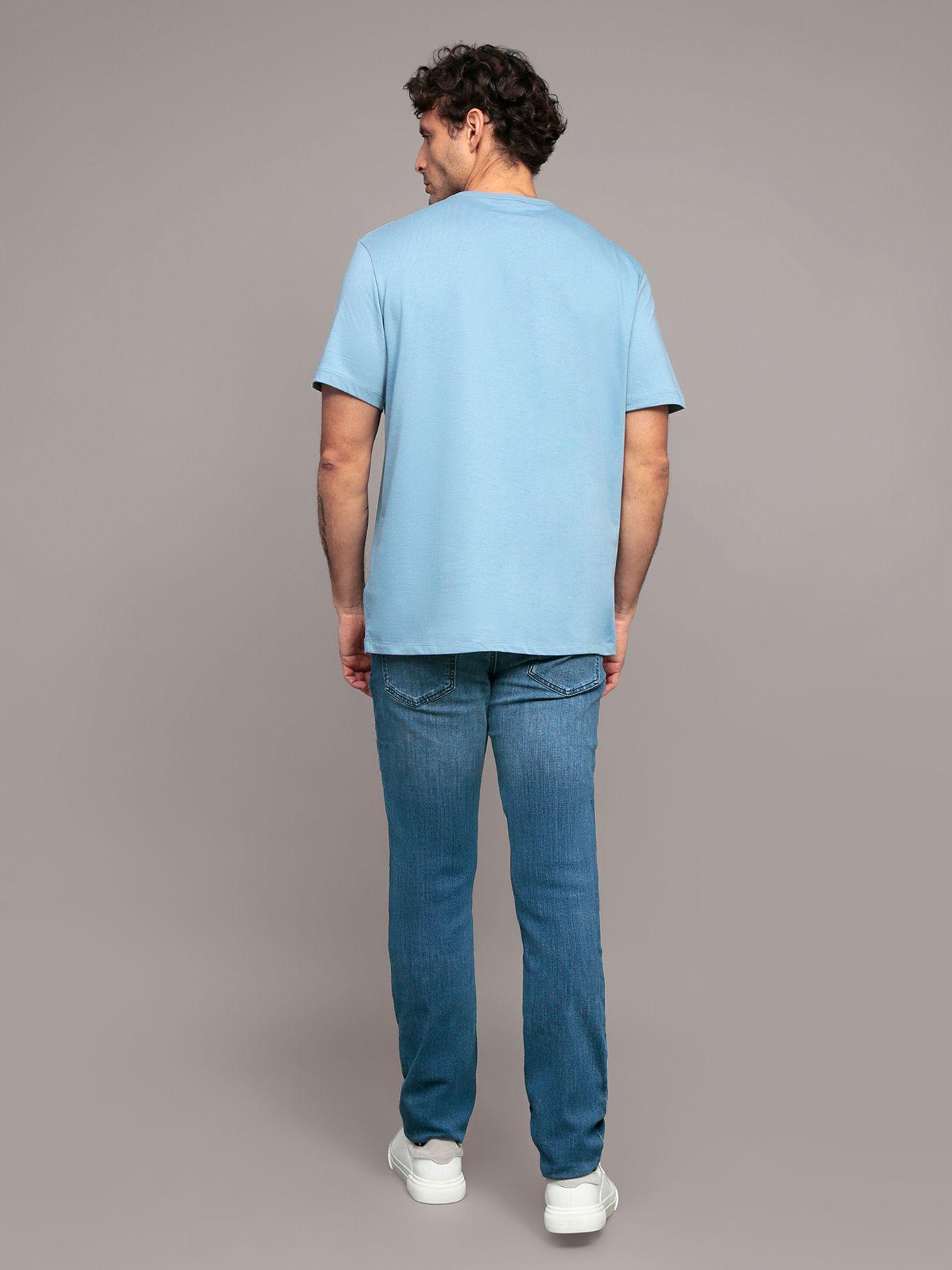 Polera Street Sign Graphic Celeste Calvin Klein-2