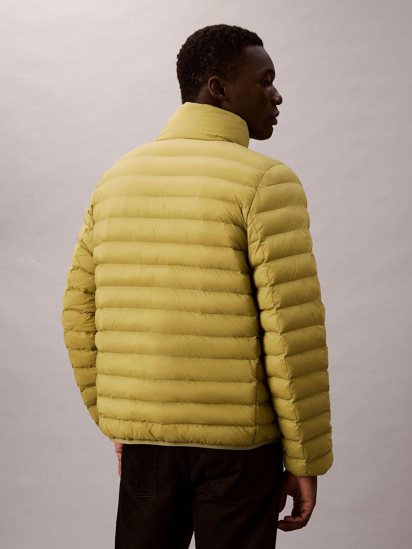 Parka Puffer Ligera de Nailon Amarillo Calvin Klein-2