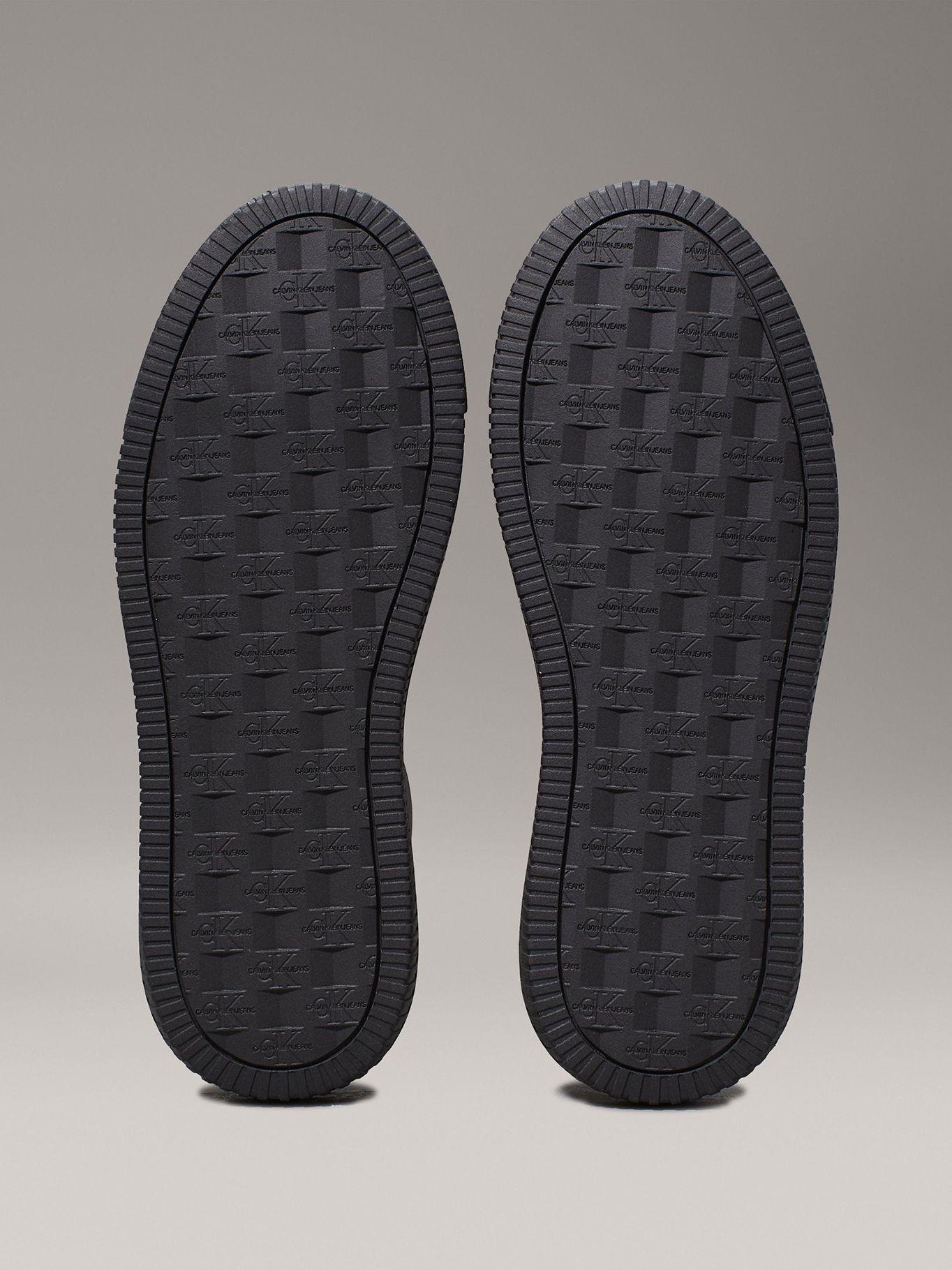 Zapatillas Chunky Cupsole Monologo Negro Calvin Klein-3