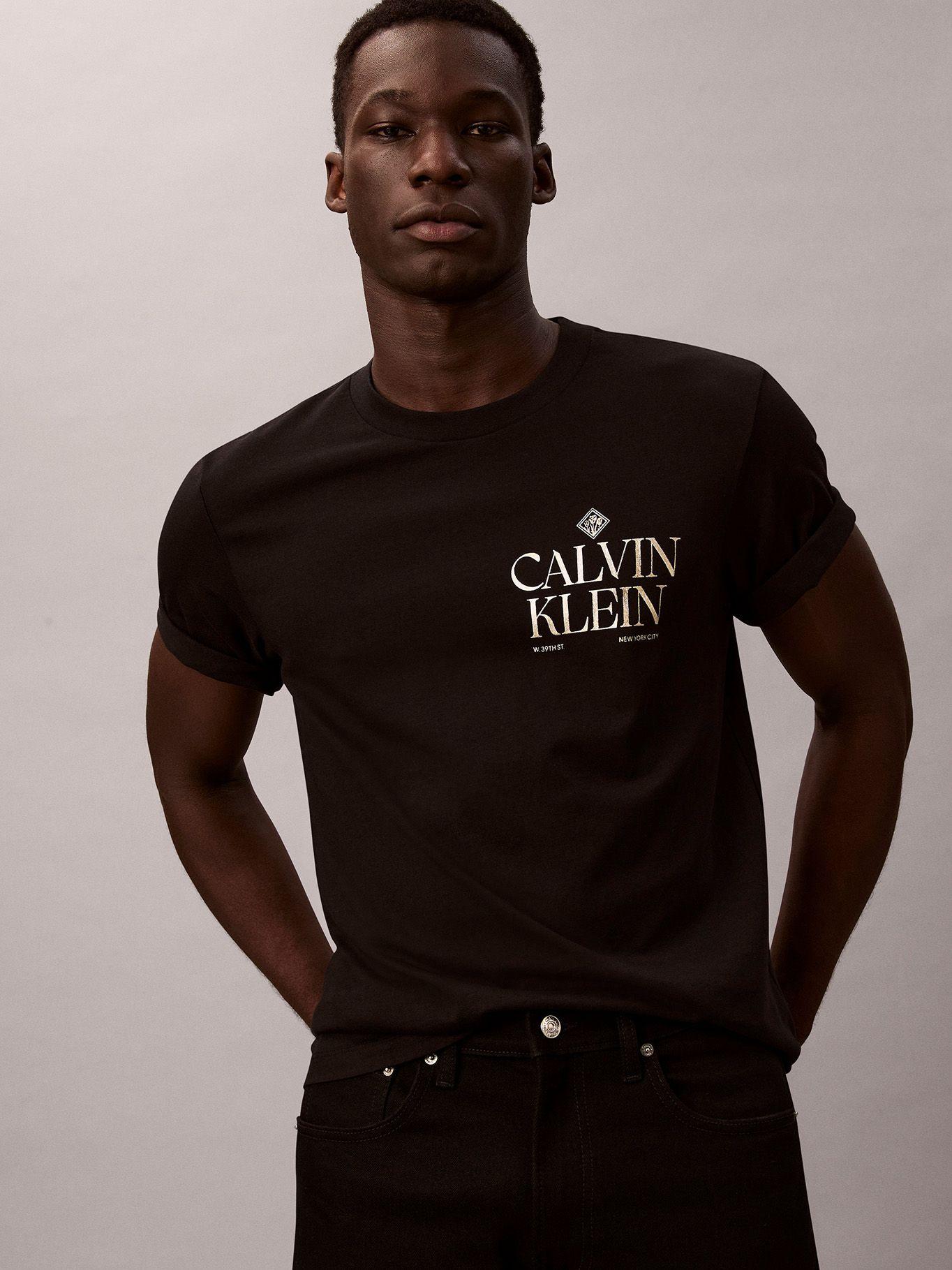 Polera Calvin Roses Graphic Negro Calvin Klein-4