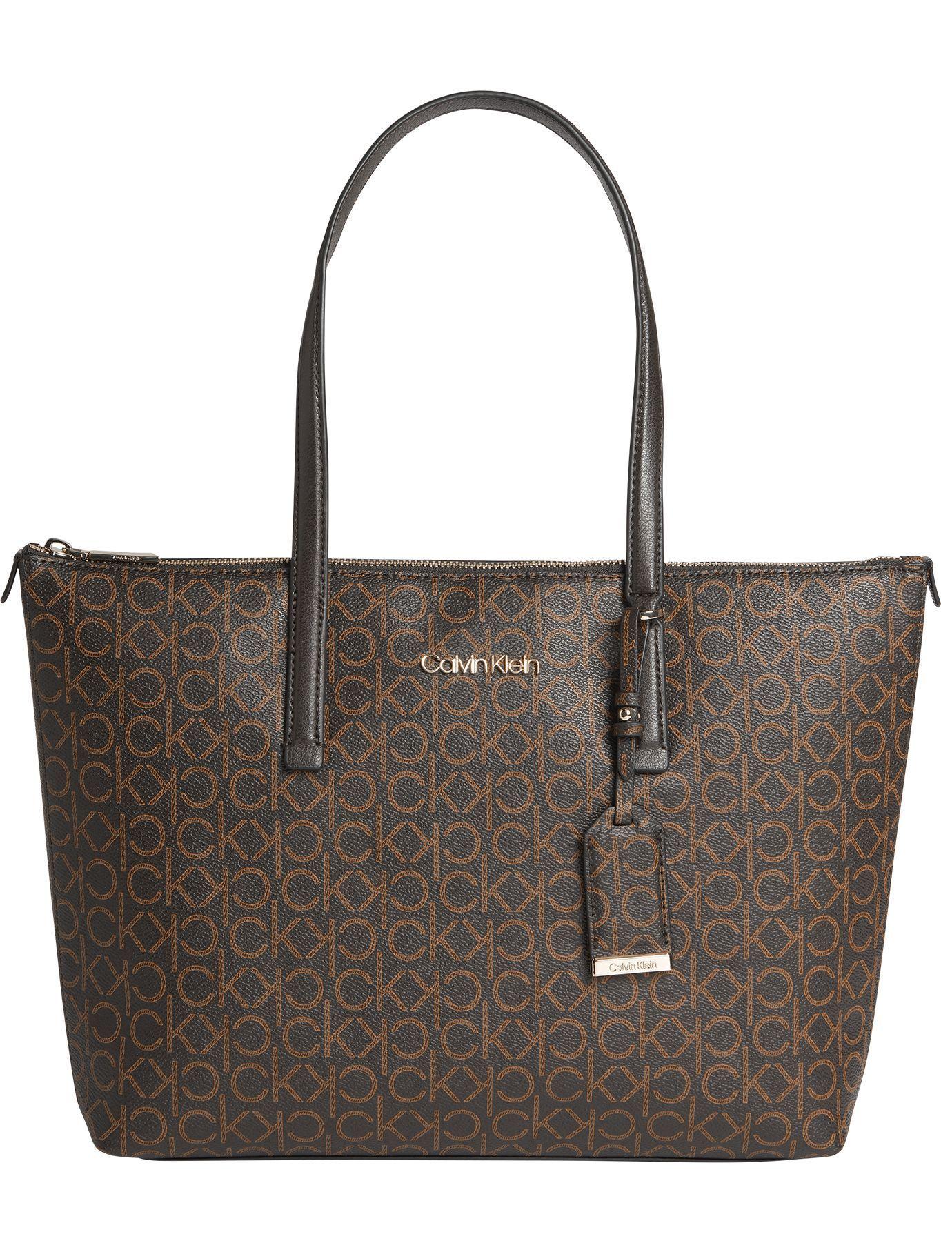 Cartera Tote Ck Must Mono Café Calvin Klein-0