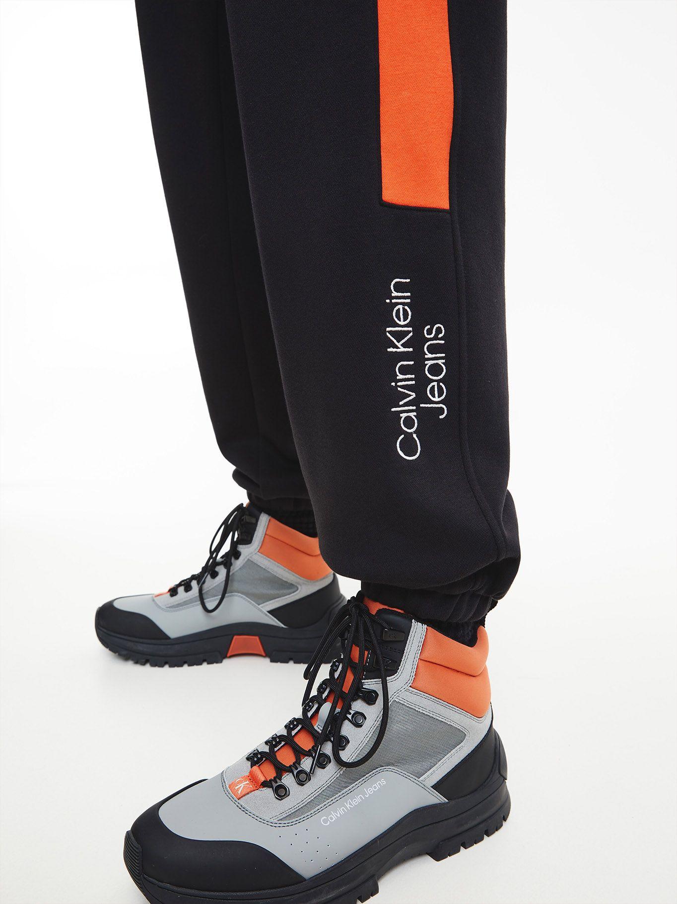 Joggers Stacked Colorblock Negro BEH Calvin Klein-3