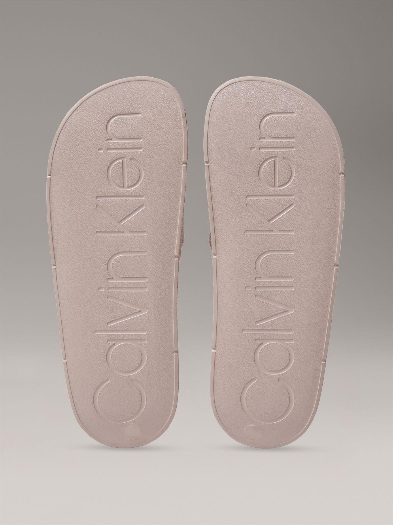 Sandalias Estampado de Monograma Rosado Calvin Klein-3