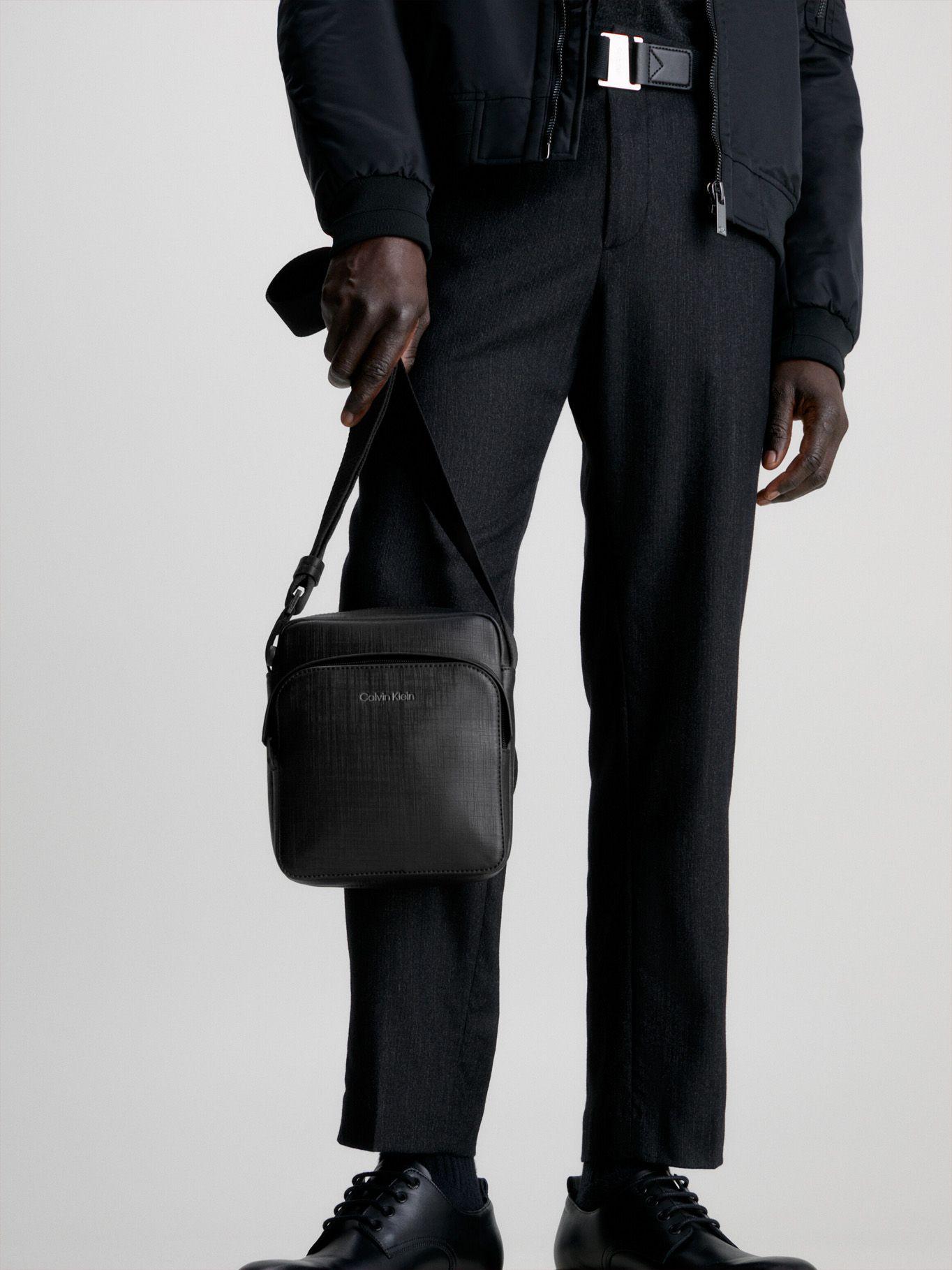 Bandolera Ck Must Reporter Check Negro-3