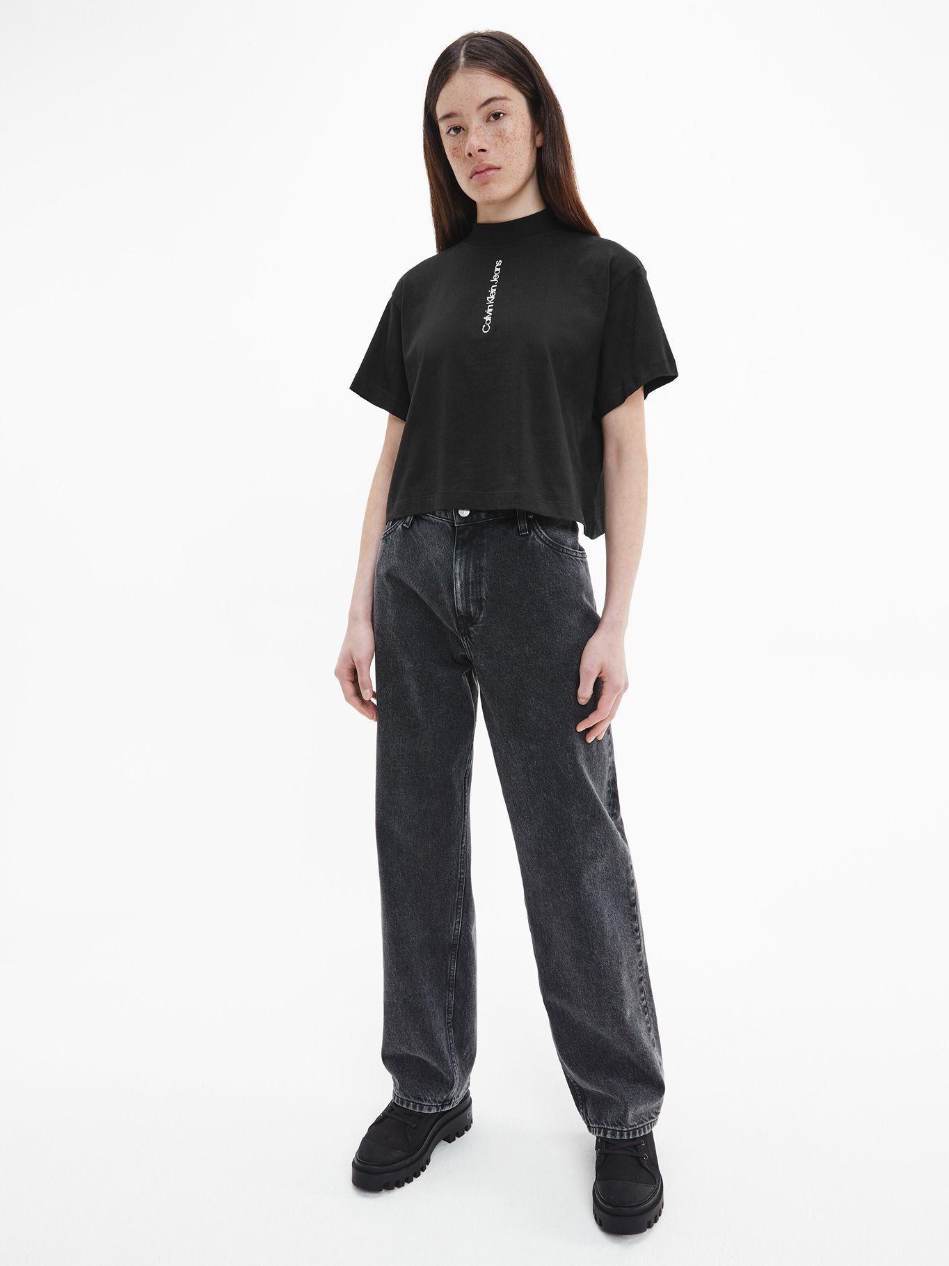 Polera Vertical Faded Logo Negro Calvin Klein-1