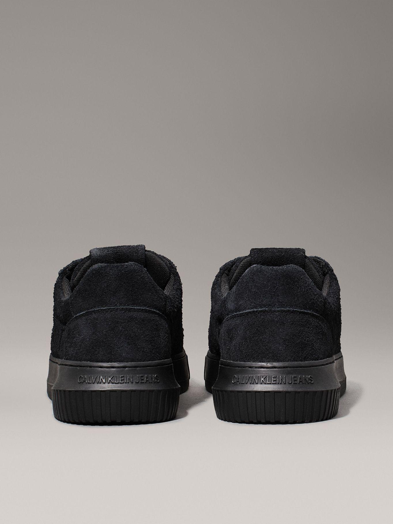 Zapatillas Chunky Cupsole Low Suede Negro Calvin Klein-1