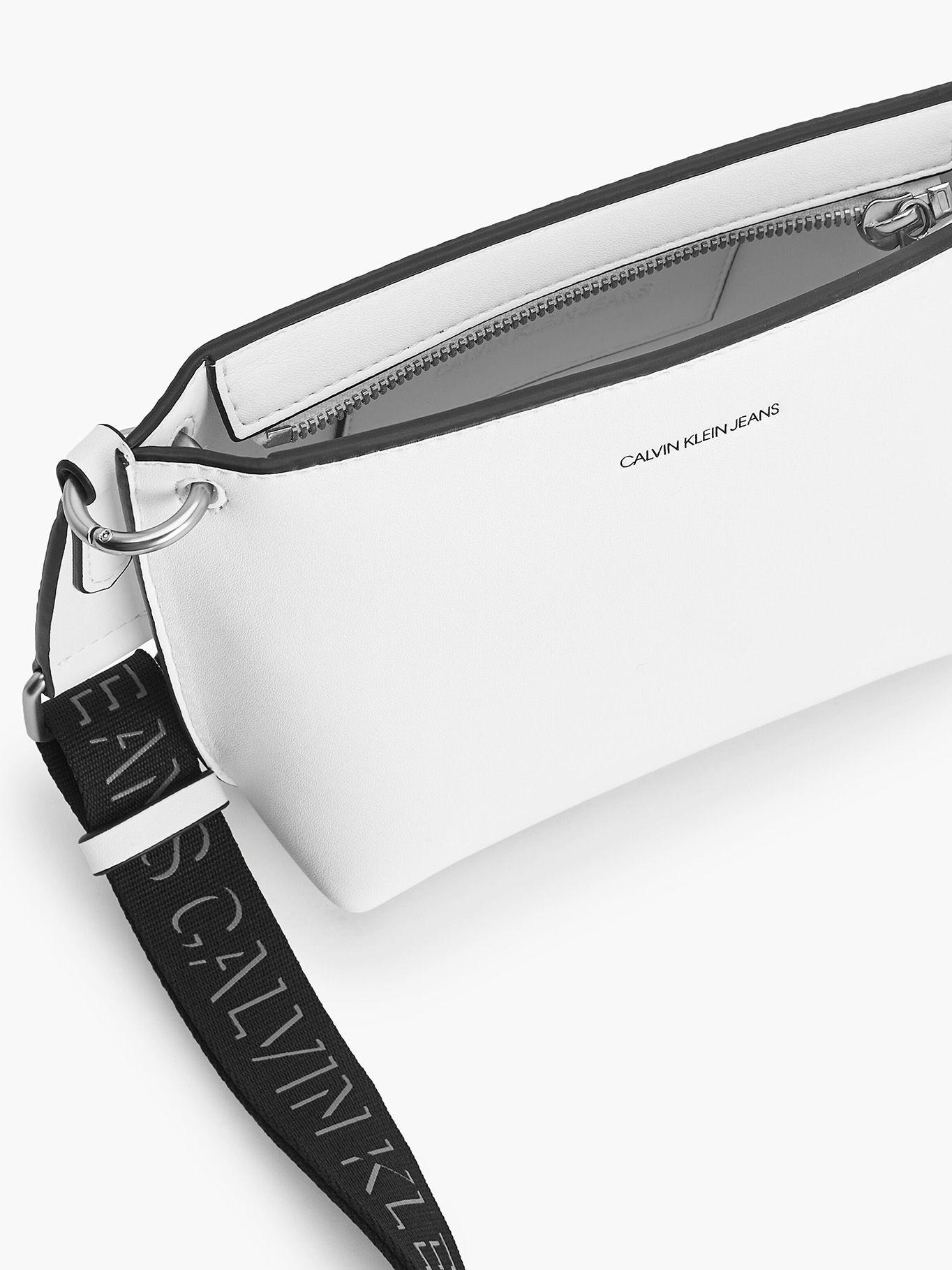 Bandolera Trapezoid Shadow Blanco Calvin Klein-2