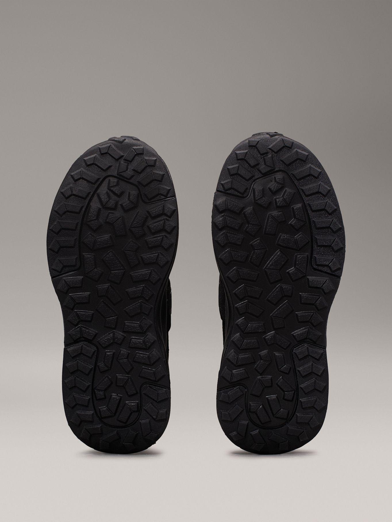 Zapatilla Niño Low Cut Negro Calvin Klein-3