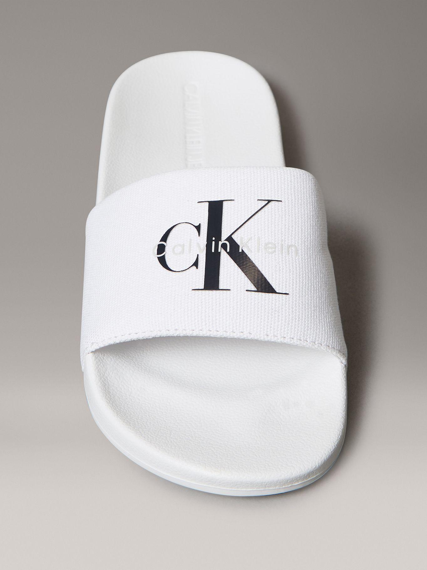 Sandalias Slide con Monograma Blanco Calvin Klein Mujer-2