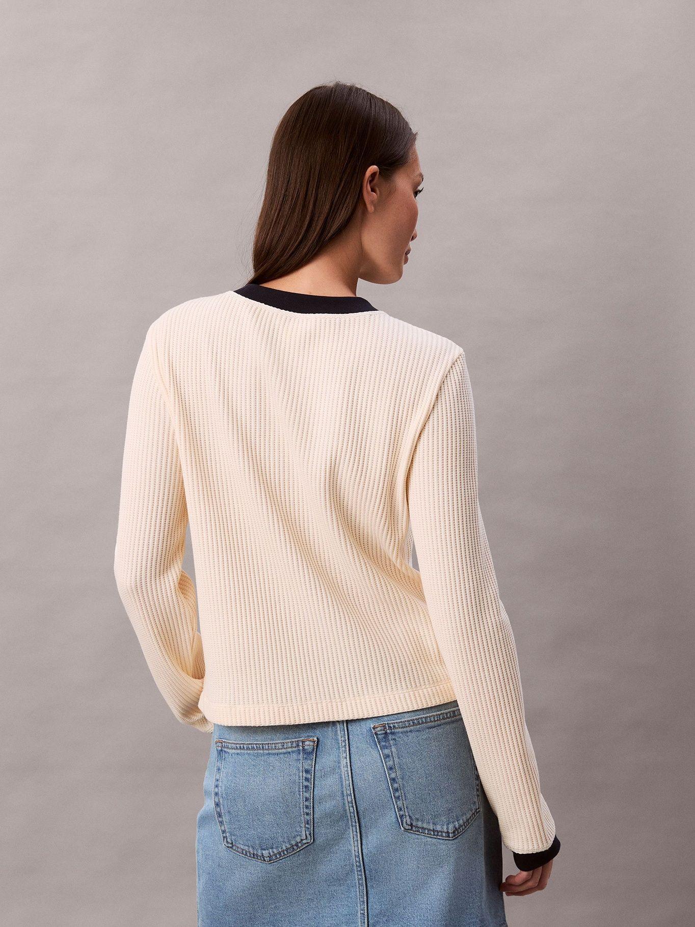 Polera Manga Larga Tejido Acanalado Beige Calvin Klein-2