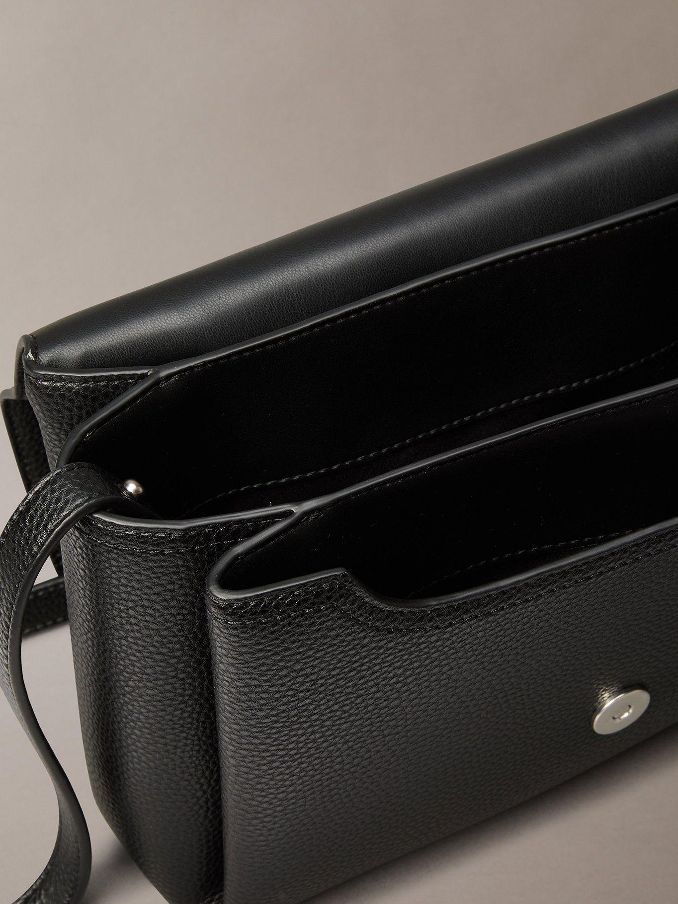 Cartera Plana Archive Negro Calvin Klein-2