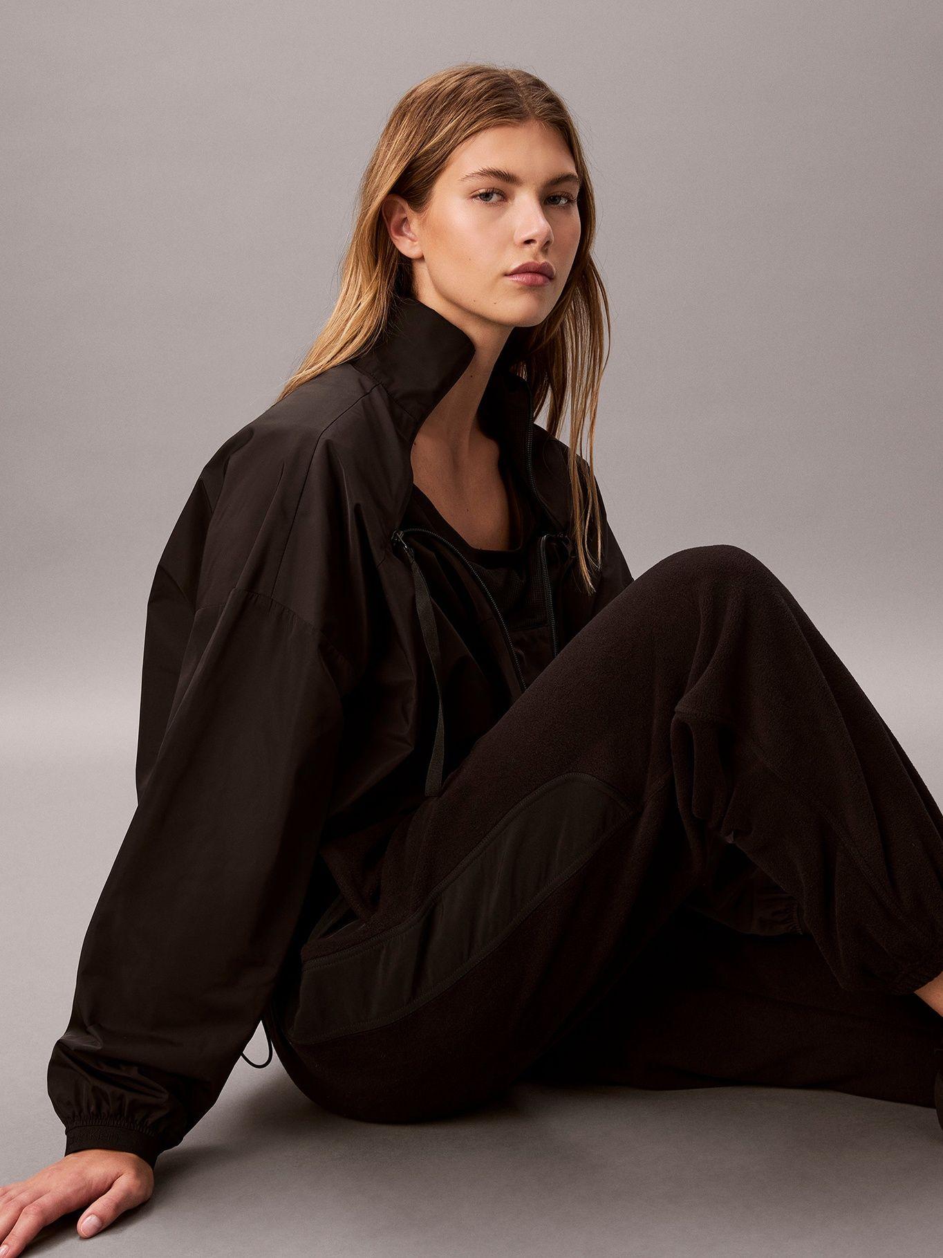 Jogger de Tejido Polar Combinado Negro Calvin Klein-4