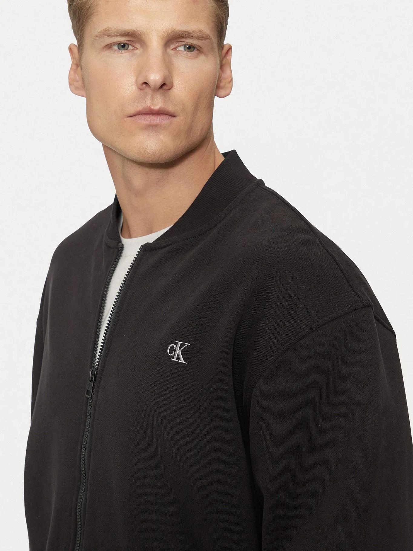 Polerón bomber con bordado Negro Calvin Klein-3