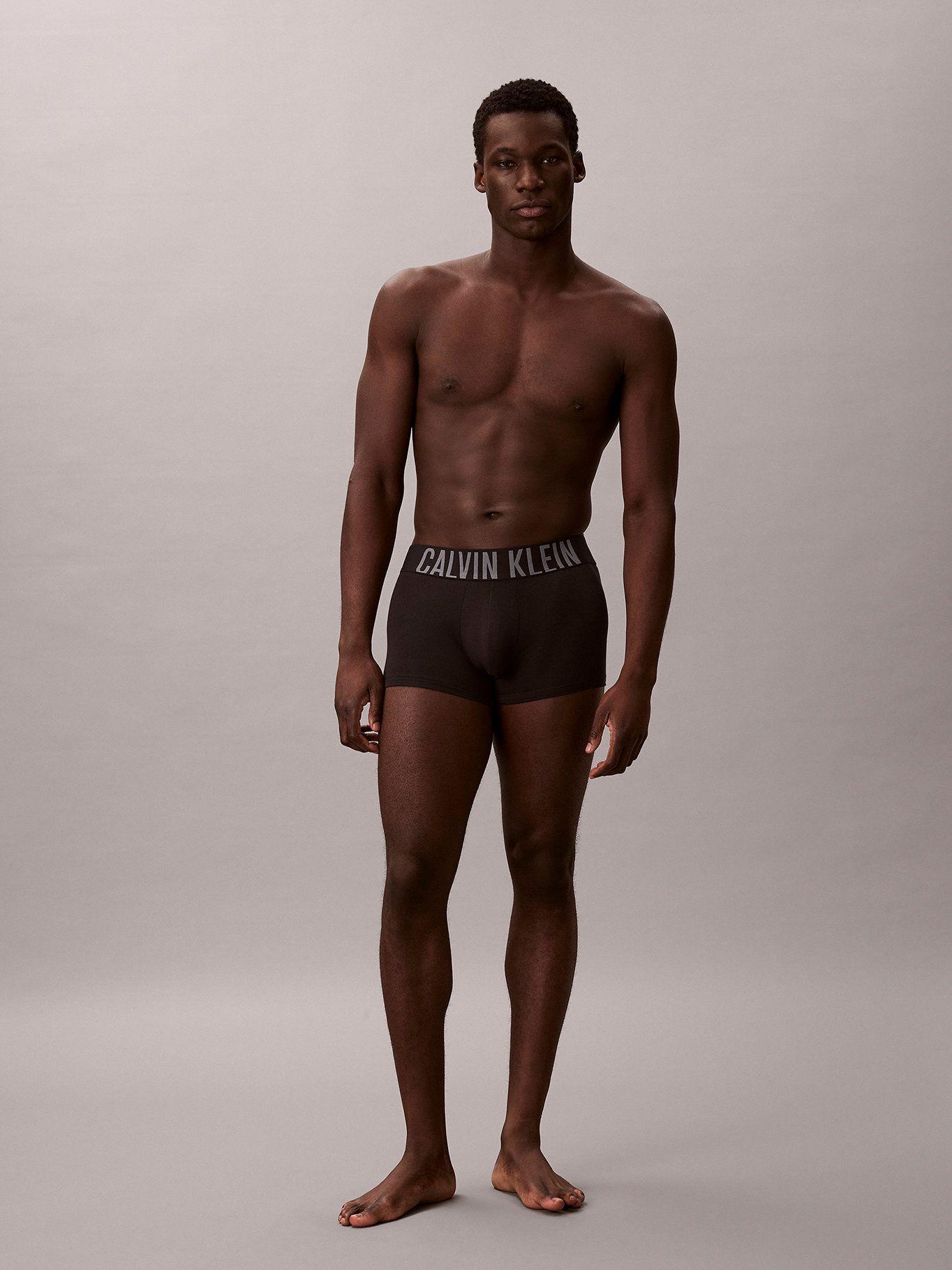 Pack de 3 Bóxers Trunk Intense Power Negro Calvin Klein-2