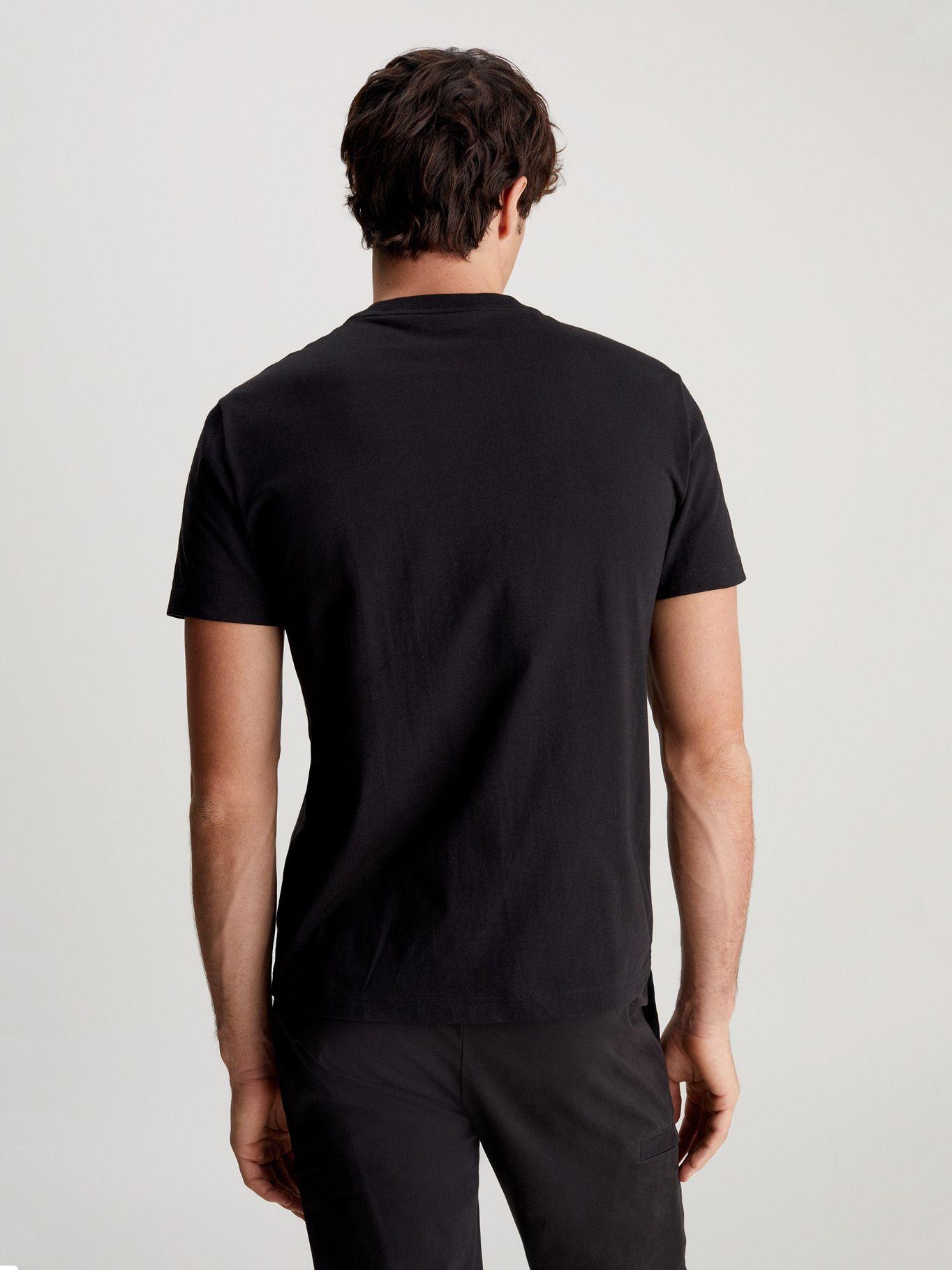 Polera Diffused Graphic Negro Calvin Klein-2