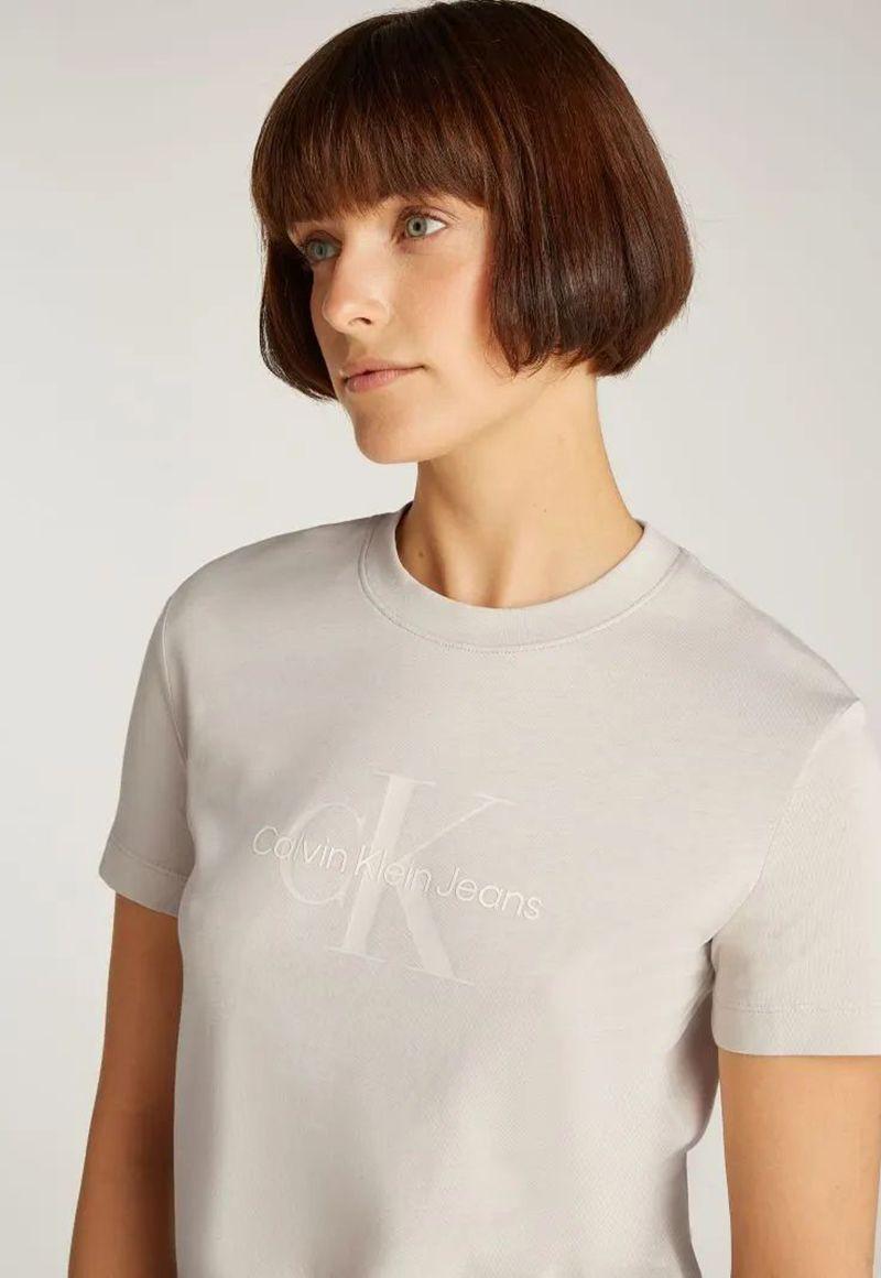 Polera regular monograma brillante Beige Calvin Klein-3