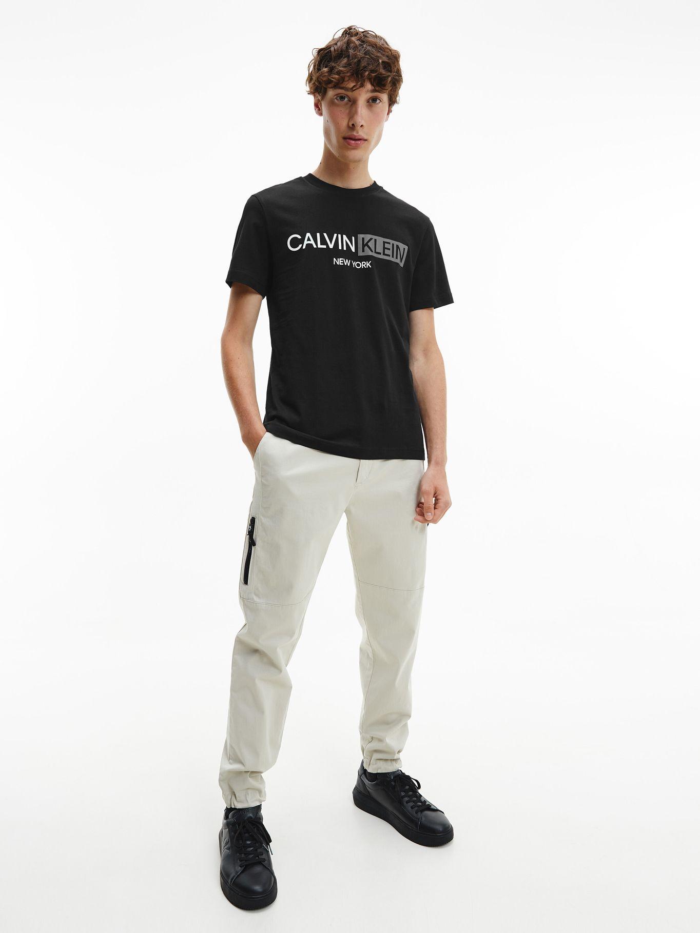 Polera Contrast Graphic Negro Calvin Klein Hombre-0