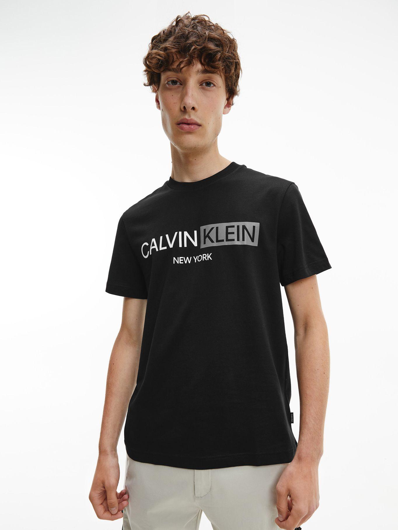 Polera Contrast Graphic Negro Calvin Klein Hombre-3