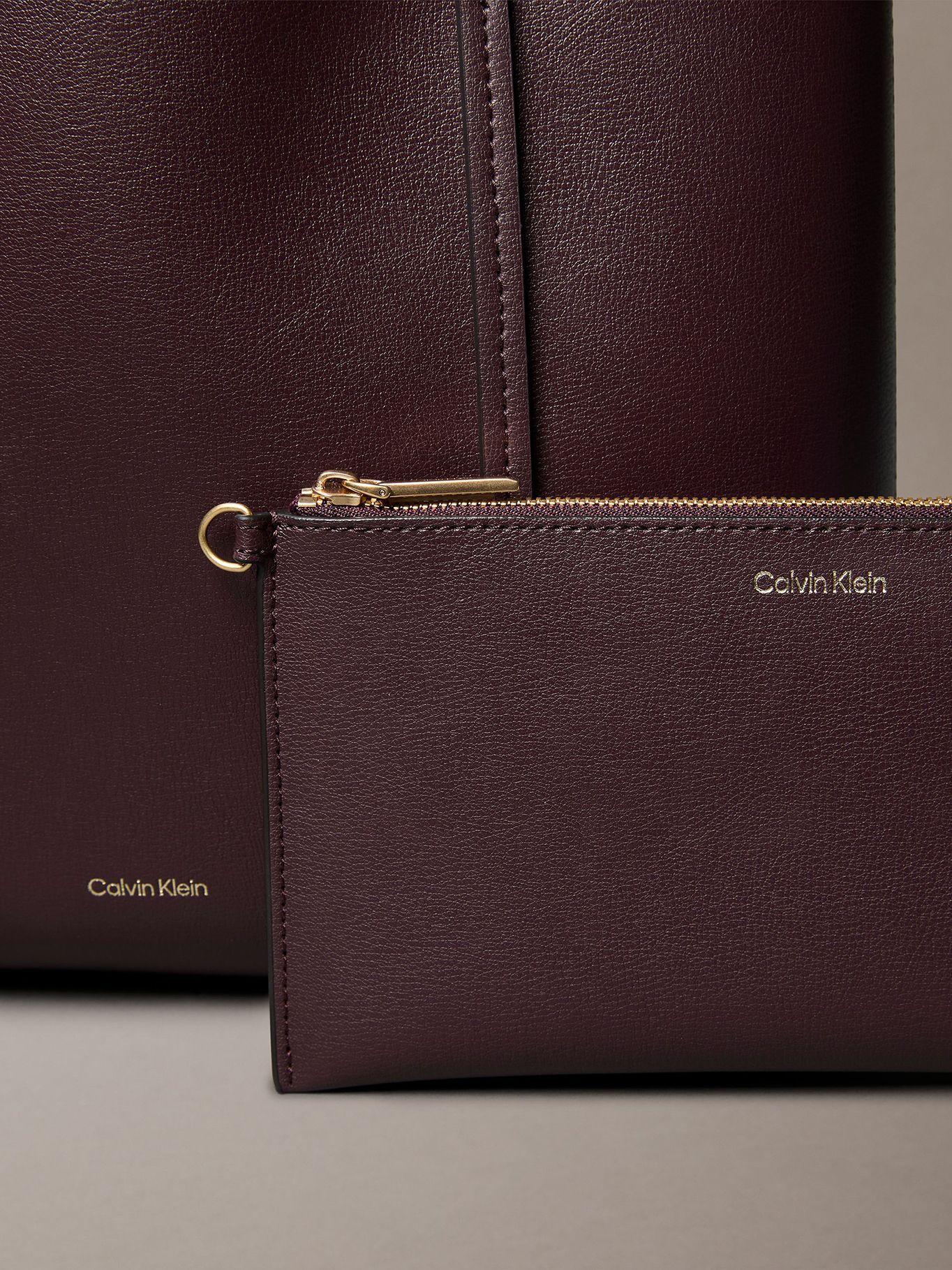 Cartera Tote Foil Logo Marrón Calvin Klein-4