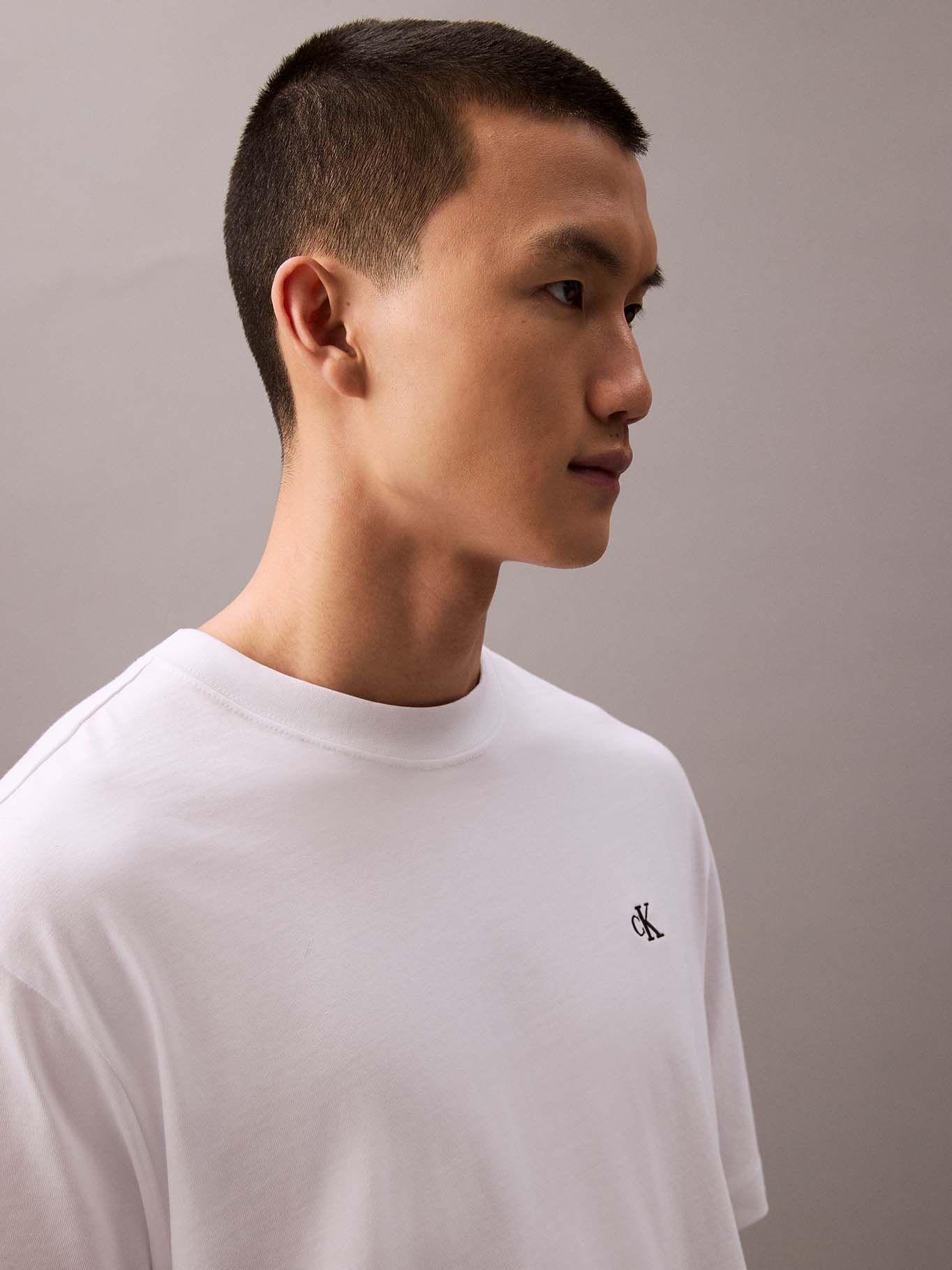 Polera Relaxed Monograma Archive Blanco Calvin Klein-4