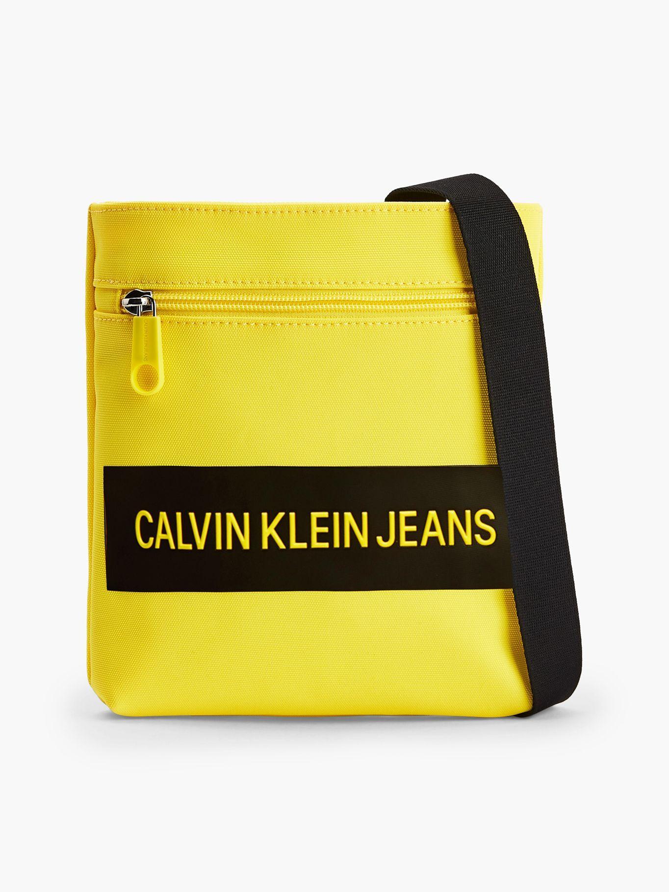 Messenger Micro Sport Amarillo Calvin Klein Hombre-0
