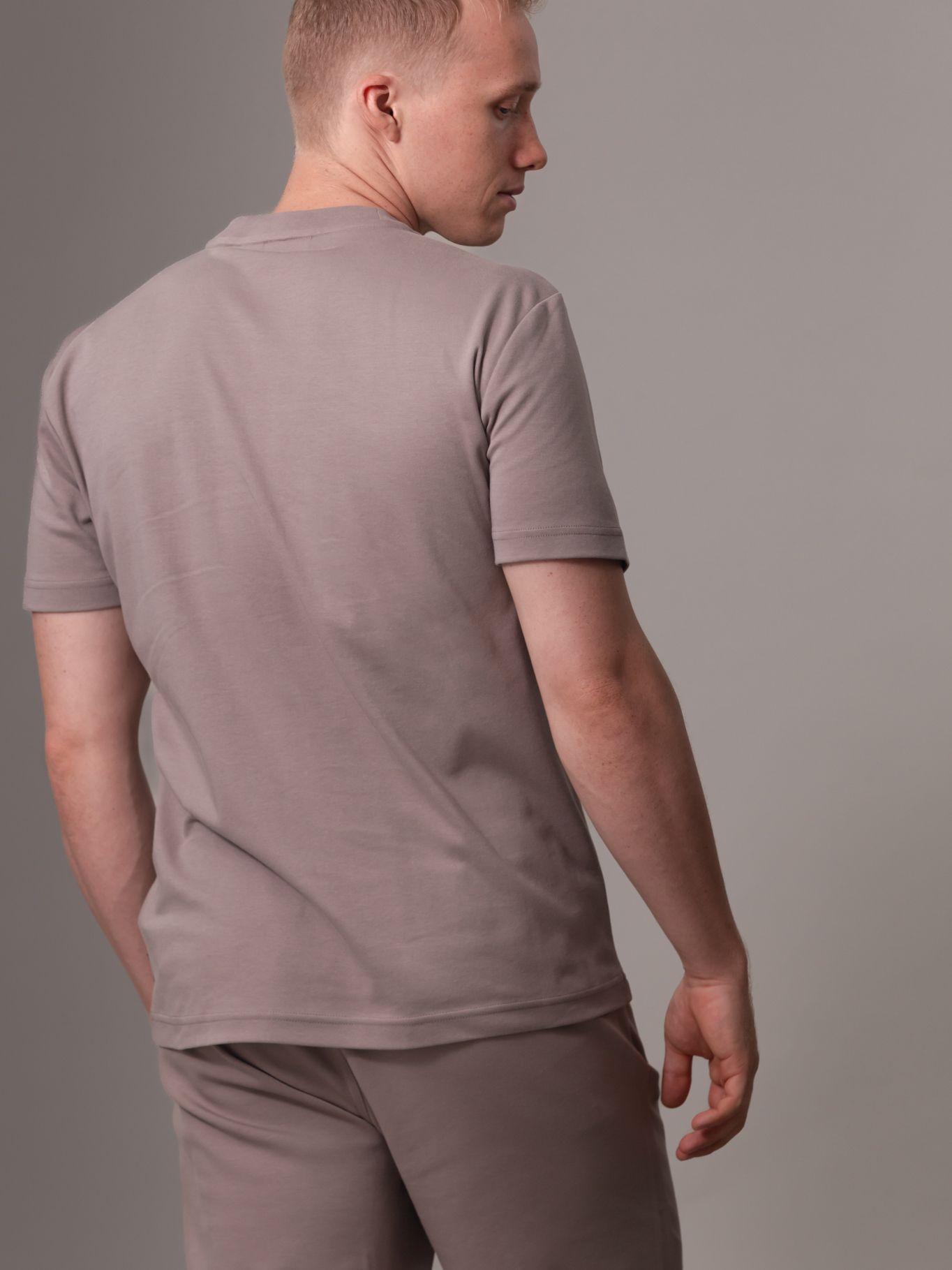 Polera Lux Tech Zip Pocket Gris Calvin Klein-2