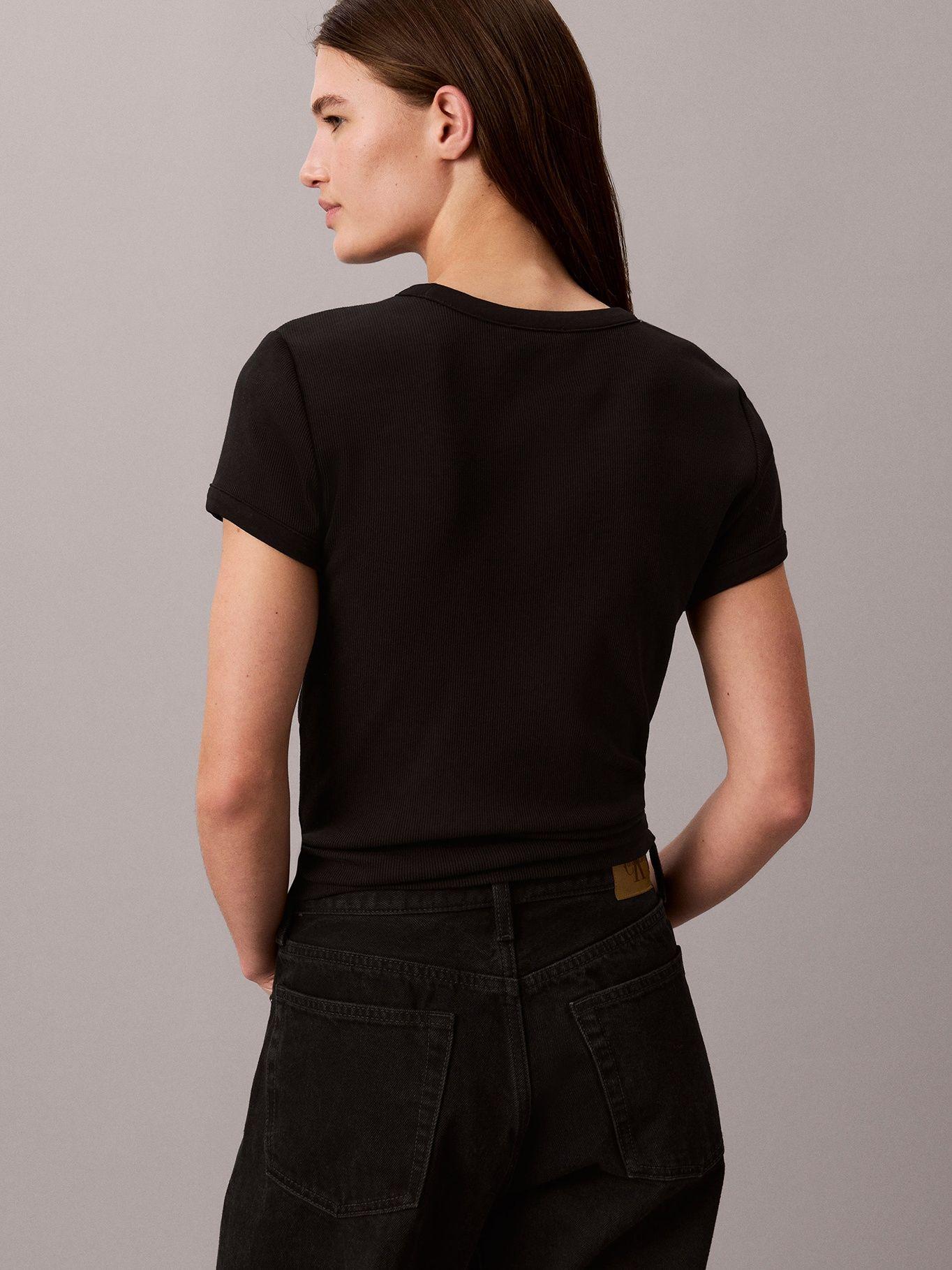 Polera Ajustada de Canalé Negro Calvin Klein-2