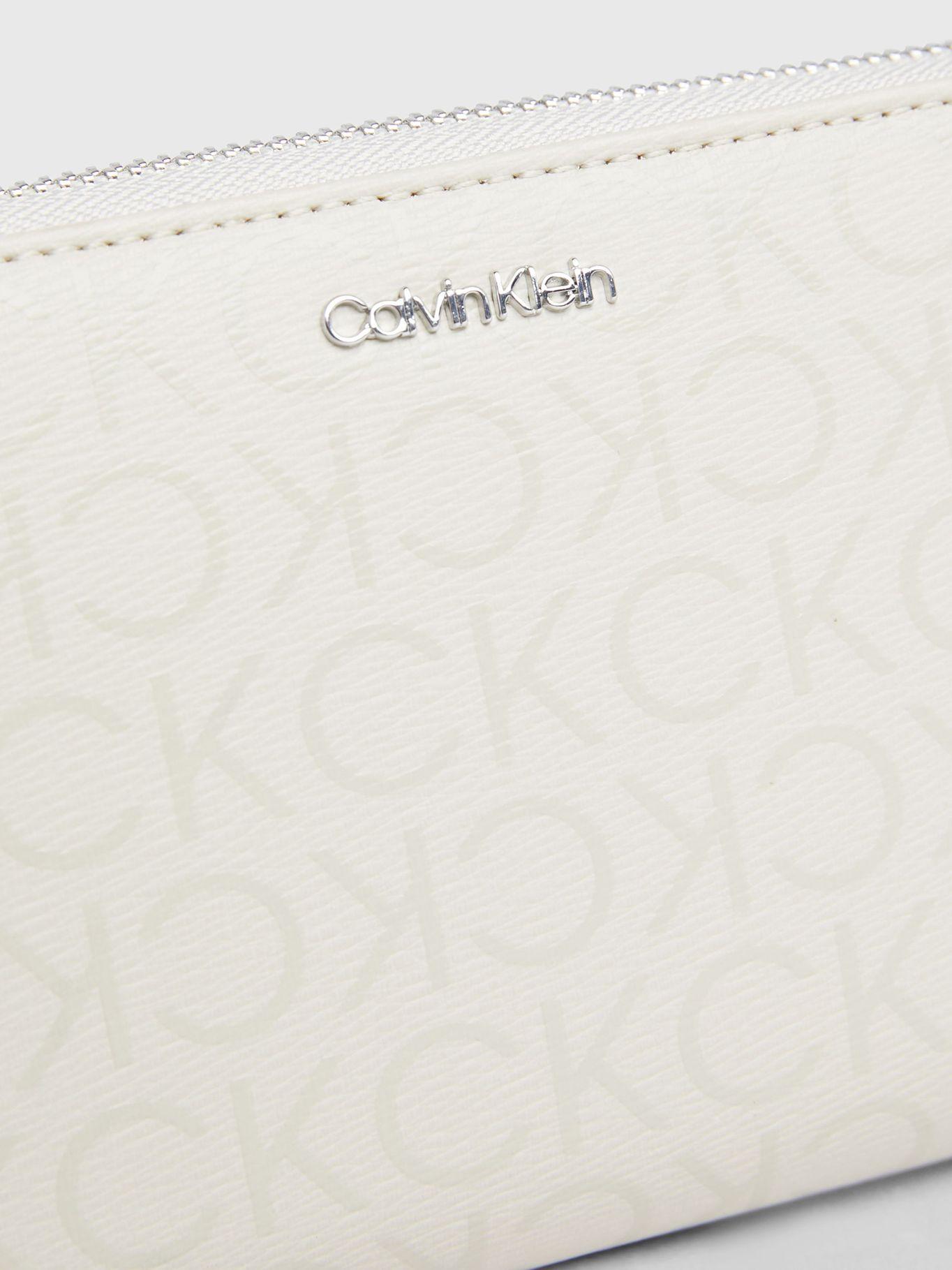 Billetera Ck Must Beige Calvin Klein-2