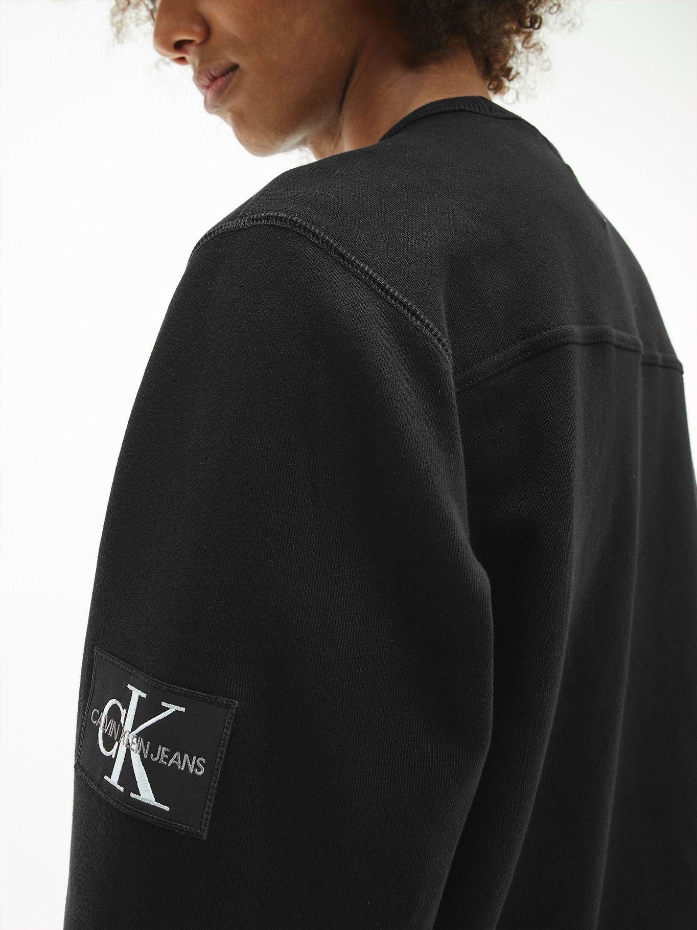 Polerón LS Monogram Negro Calvin Klein-3