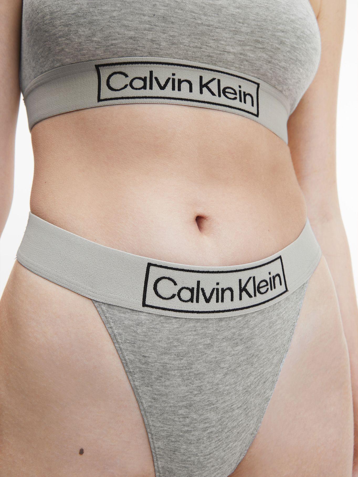 Colaless Reimagined Heritage Gris Calvin Klein-1