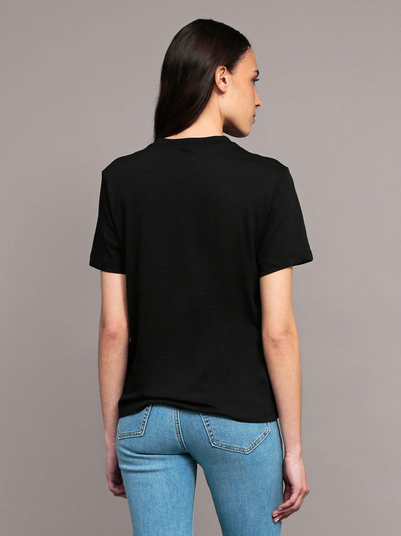 Polera classic con logo tape Negro Calvin Klein-3
