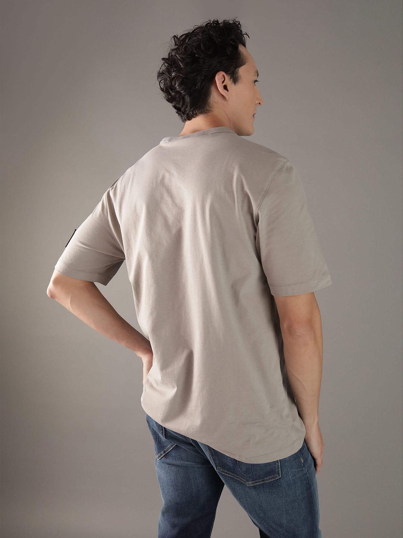 Polera de algodón con insignia Gris Calvin Klein-2