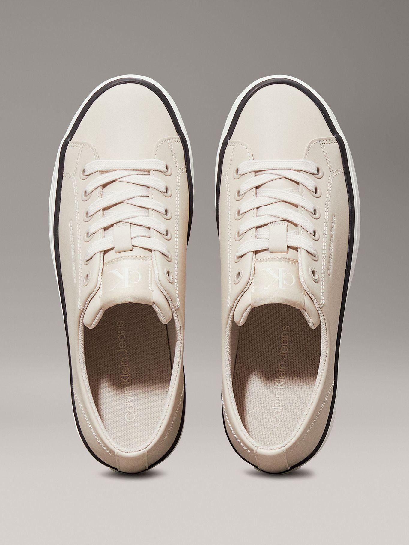 Zapatillas de plataforma de cuero Beige Calvin Klein-2