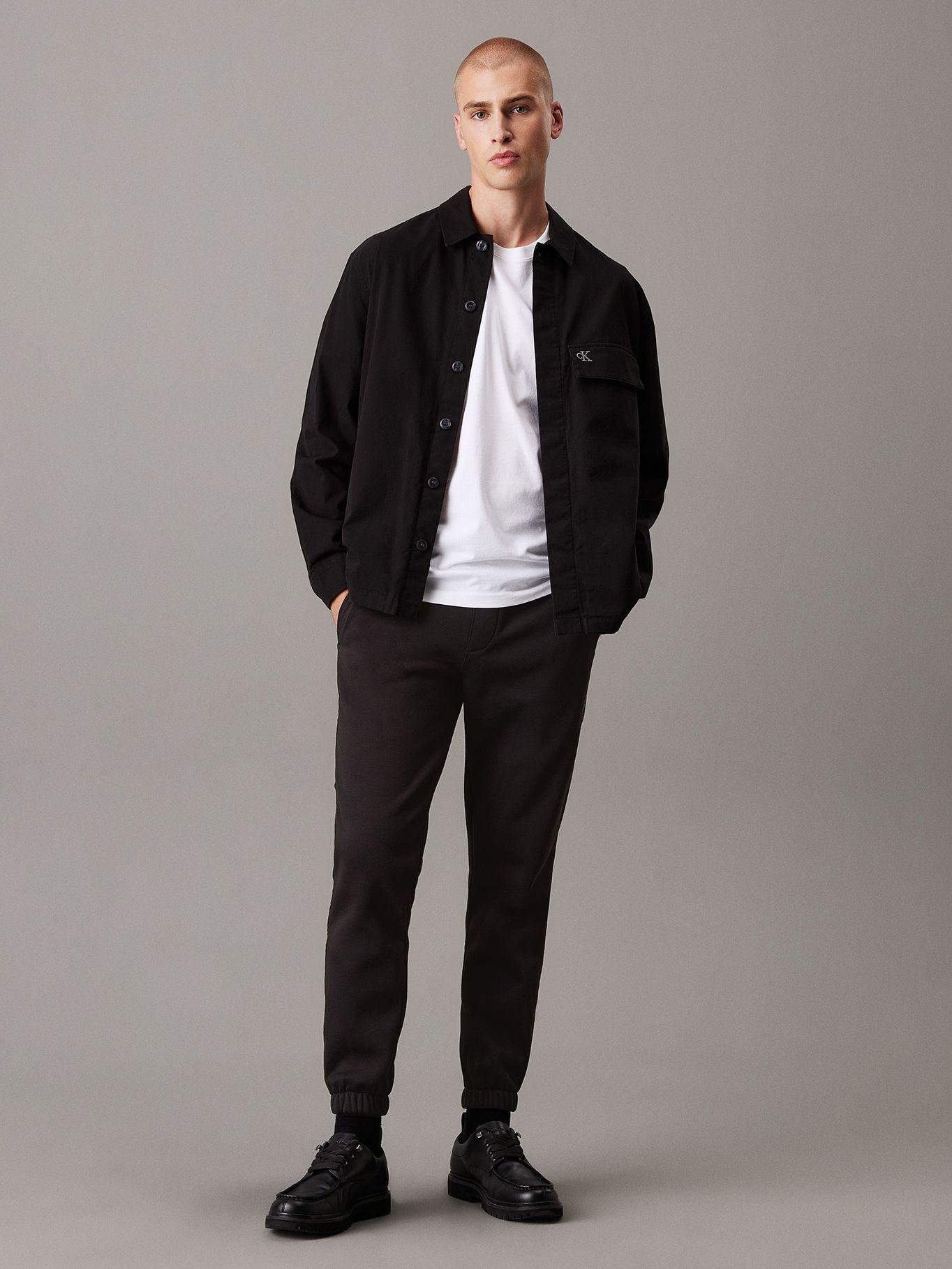 Jogger Logo Tape Negro Calvin Klein-1