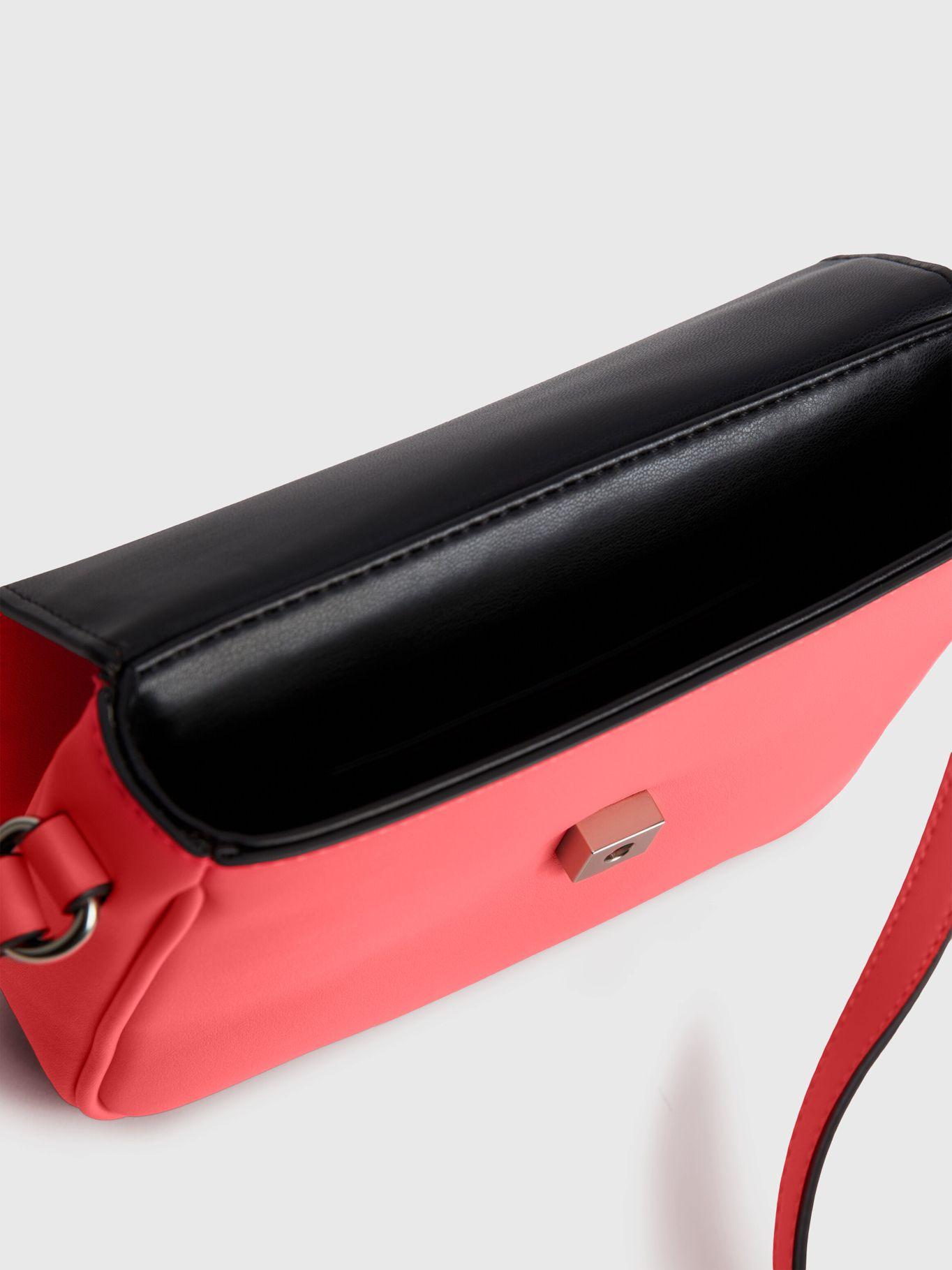 Bandolera Boxy Cuadrada Rosado Calvin Klein-2