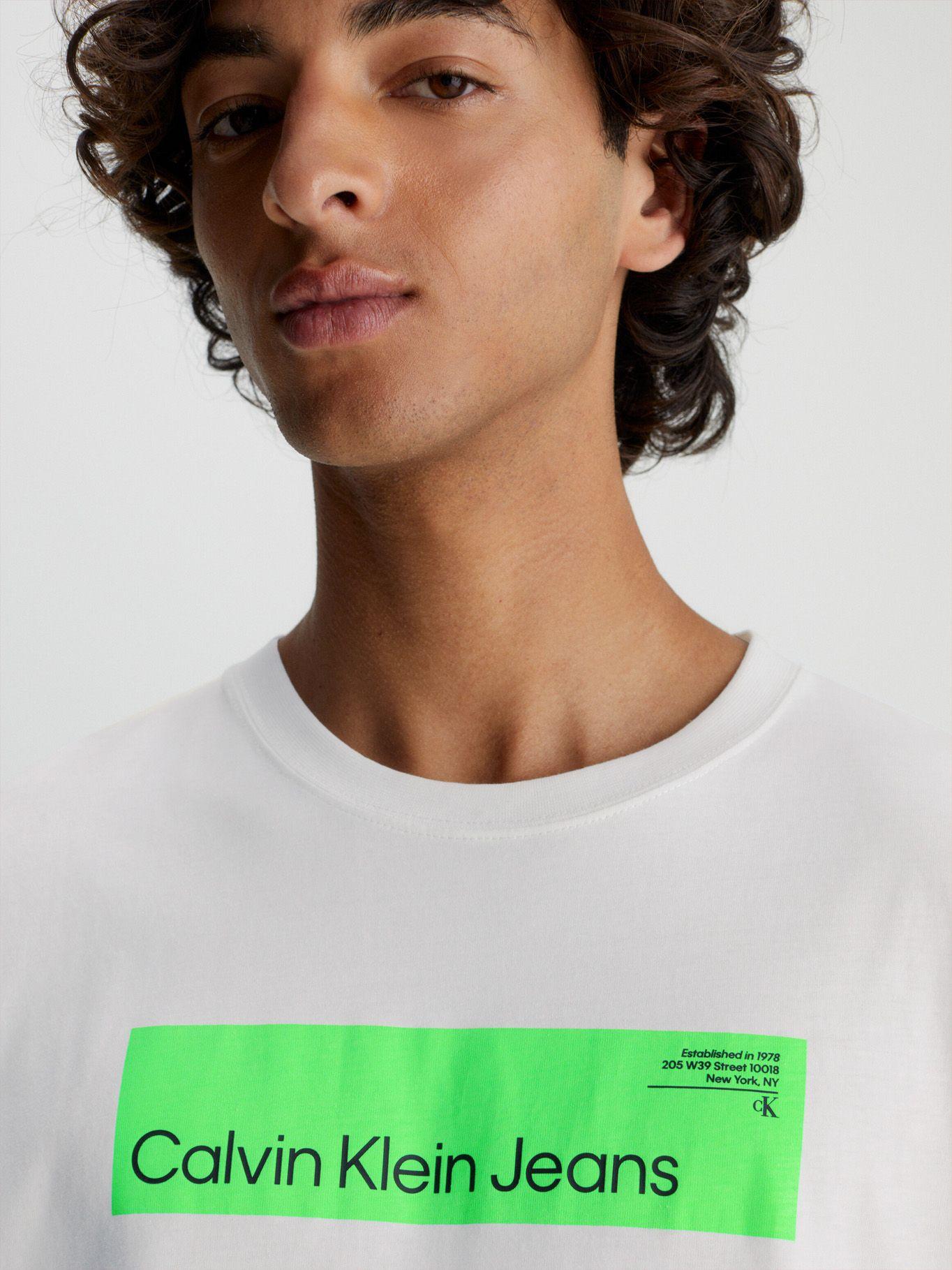 Polera Hyper Real Box Logo Blanco Calvin Klein-3