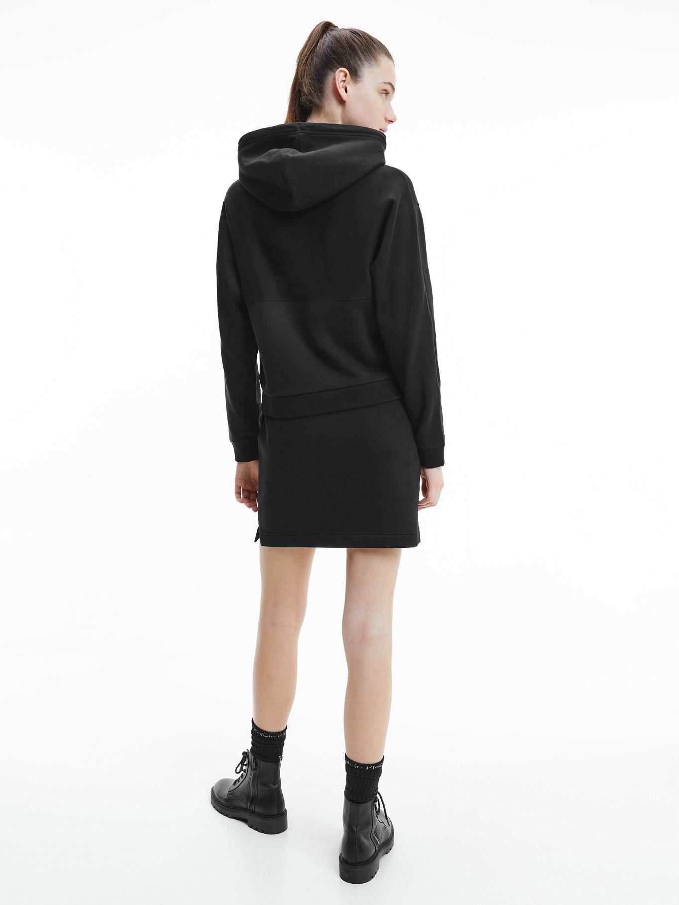 Polerón Cropped Mono Hoodie Negro Calvin Klein Mujer-1