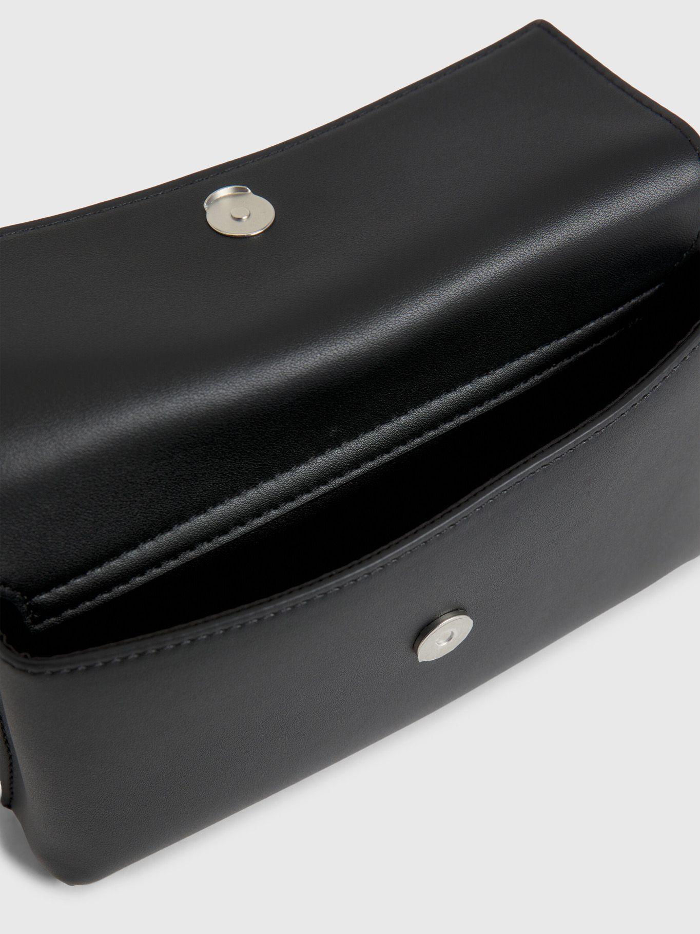 Cartera Xbody Sculpted Negro-2