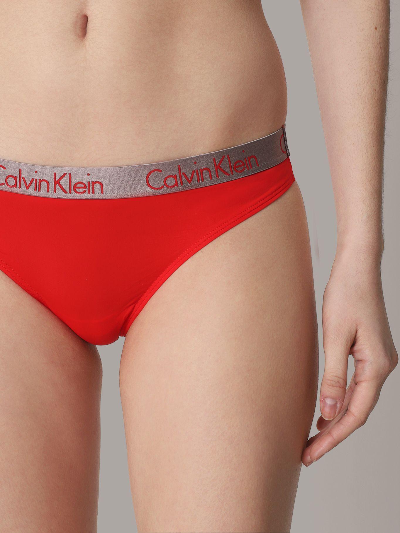 Colaless Radiant Micro Rojo Calvin Klein-3