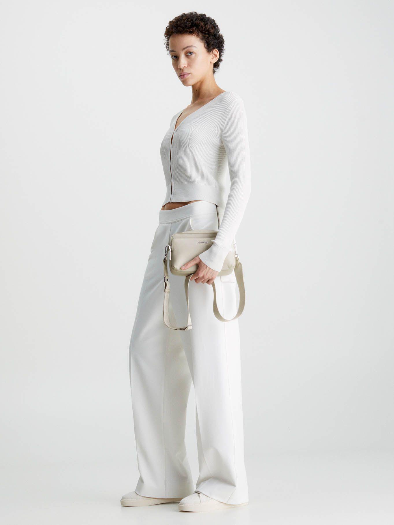 Bolso con bandolera grande reciclada Beige Calvin Klein K60K608410-PEA-2