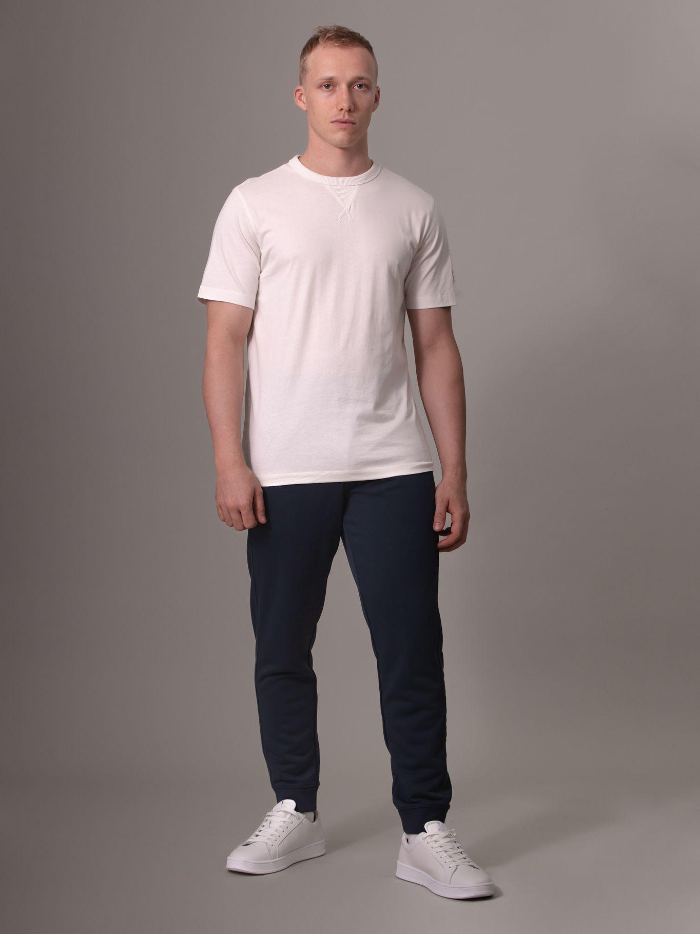 Polera Badge Regular Blanco Calvin Klein-1