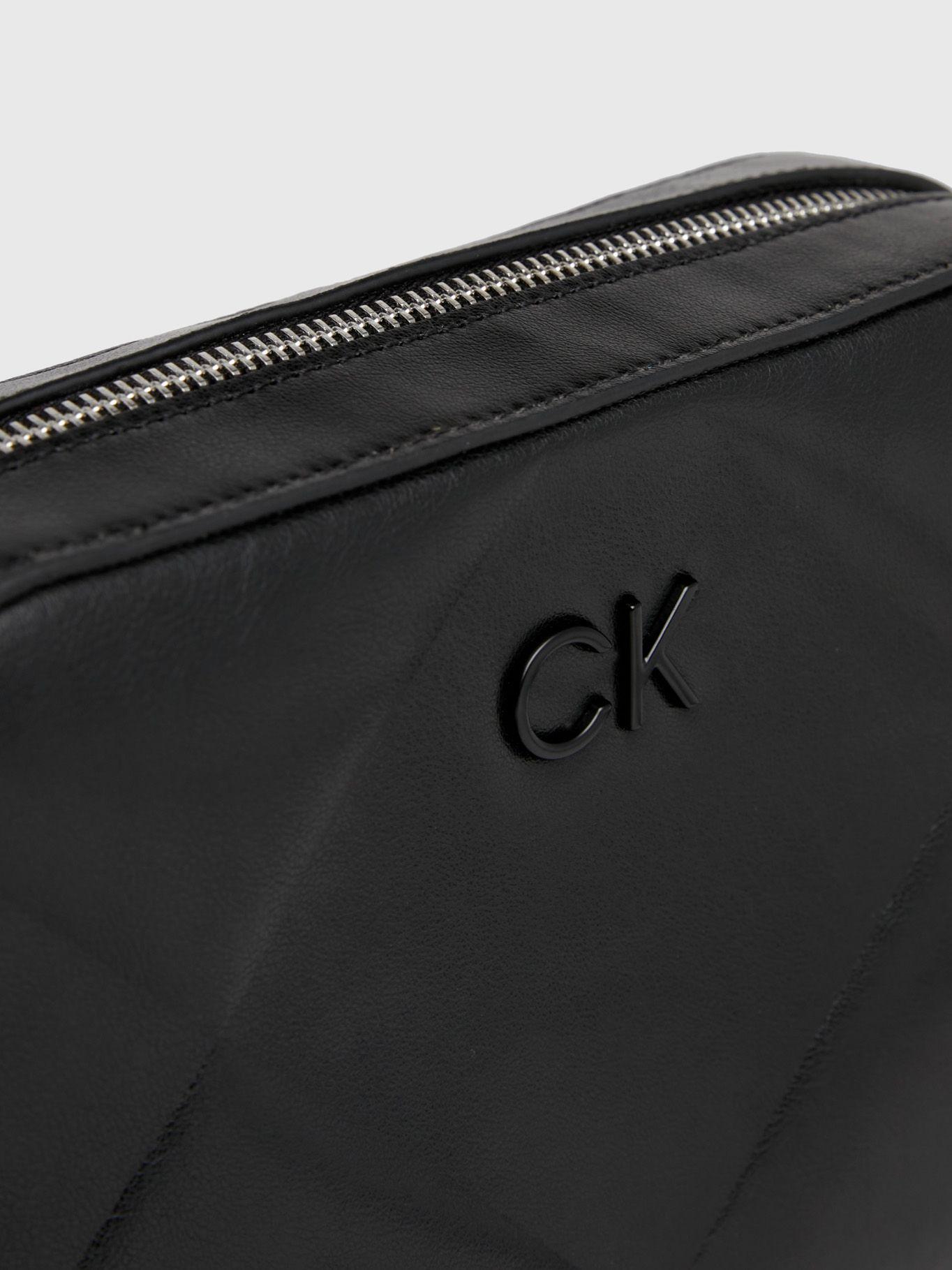 Bandolera Quilt Negro Calvin Klein-2