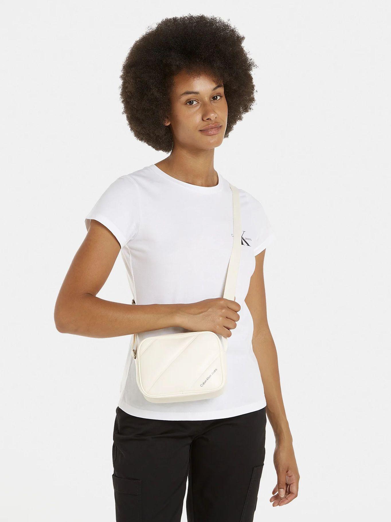Bandolera Quilted Beige Calvin Klein-4
