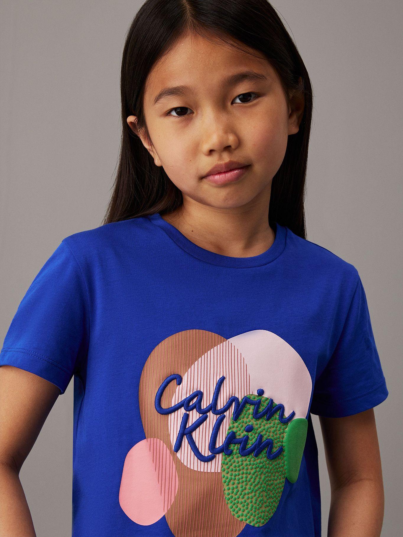 Polera holgada con gráfico multicolor Azul Calvin Klein-3